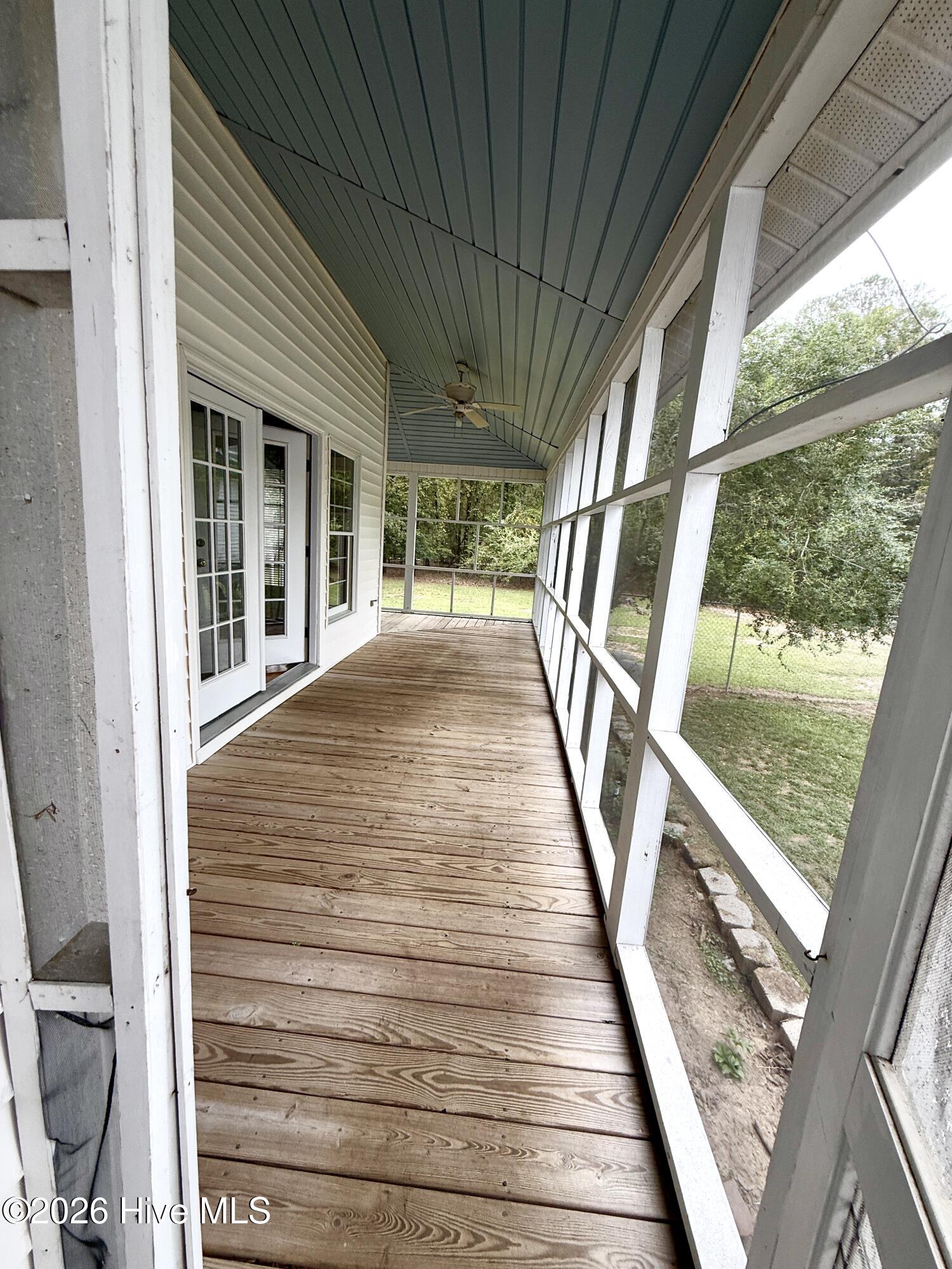 10941 Howell Circle Property Photo 14