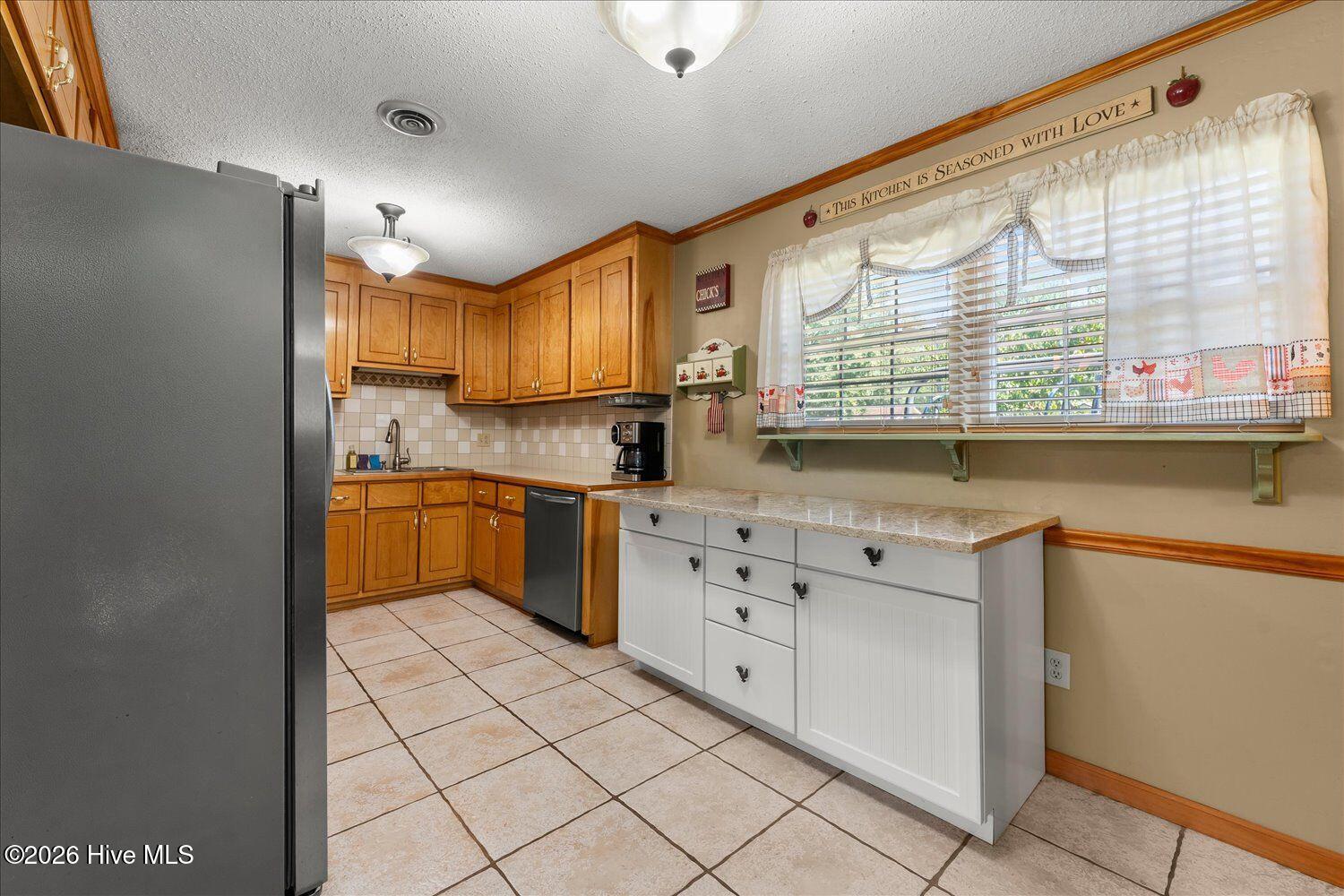 3364 Fashion Drive Property Photo 8