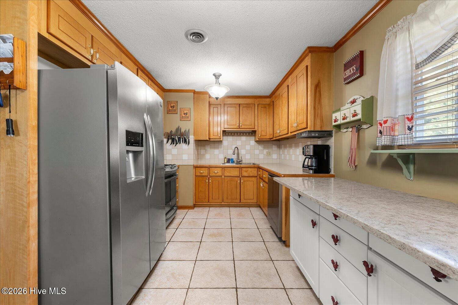 3364 Fashion Drive Property Photo 9