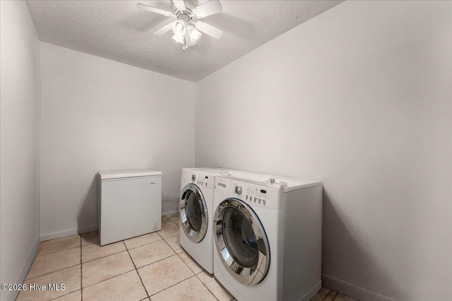 3364 Fashion Drive Property Photo 12
