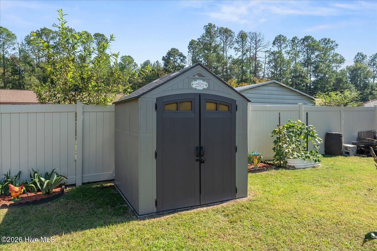3364 Fashion Drive Property Photo 25