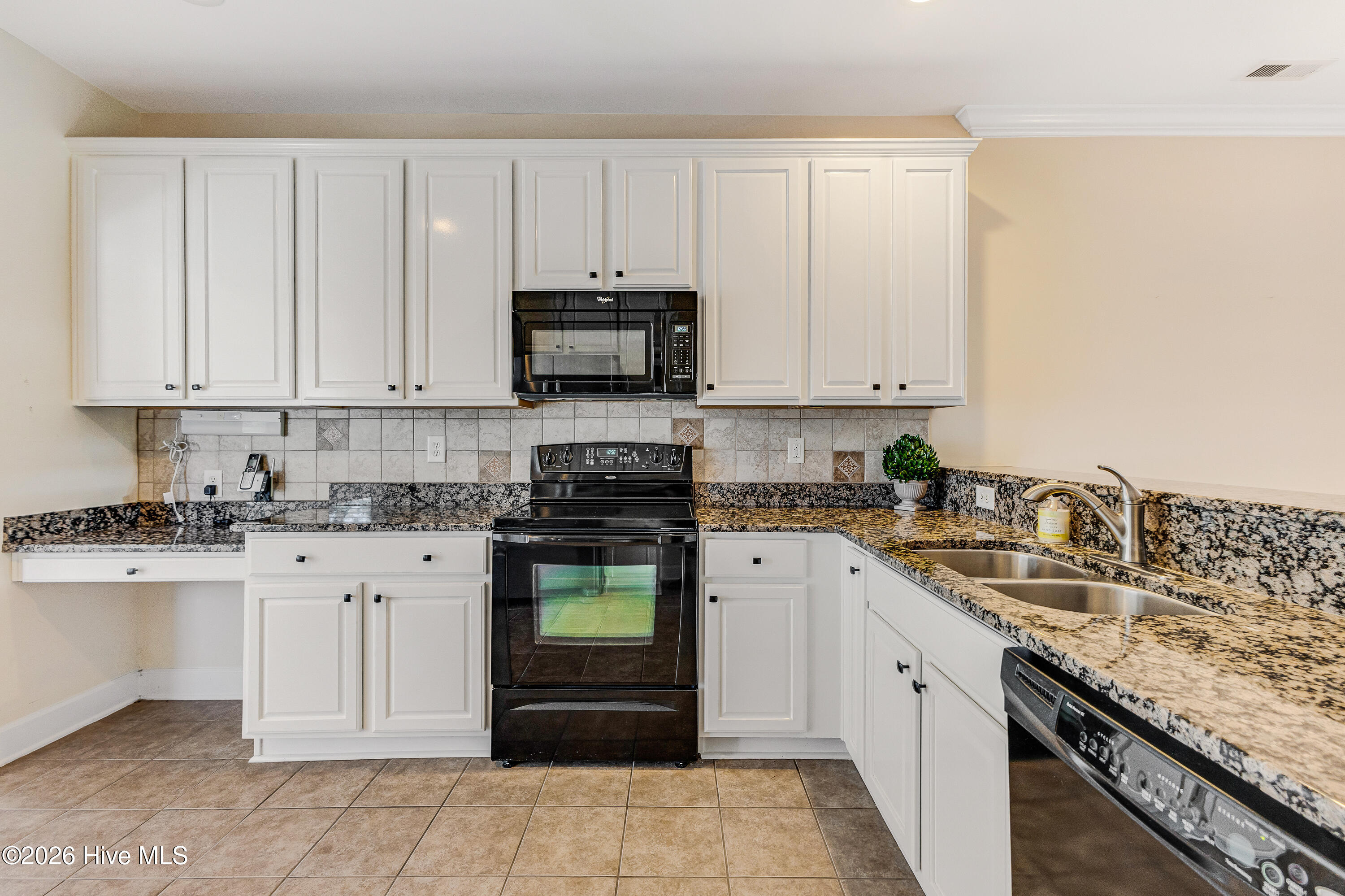 4020 Norseman Loop Unit 2 Property Photo 20
