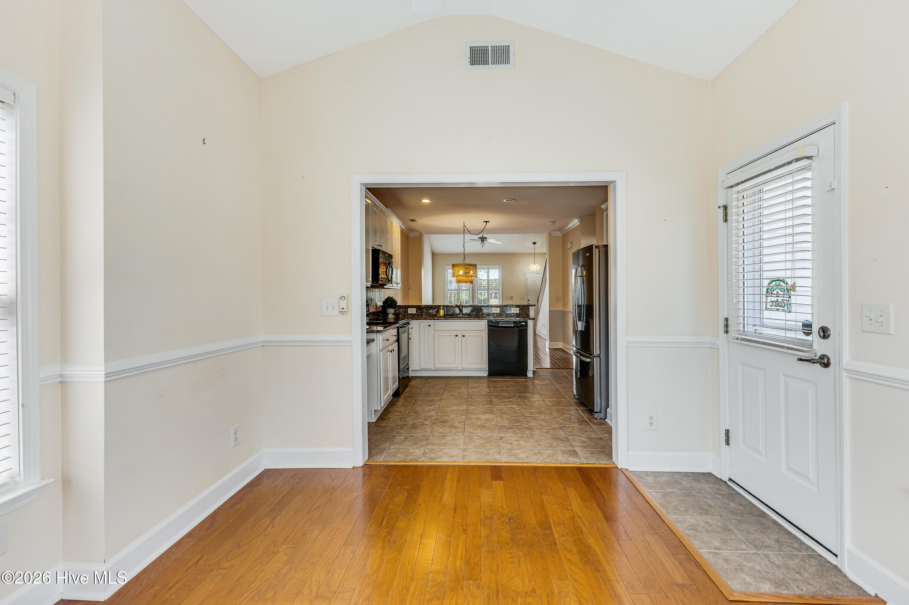 4020 Norseman Loop Unit 2 Property Photo 24
