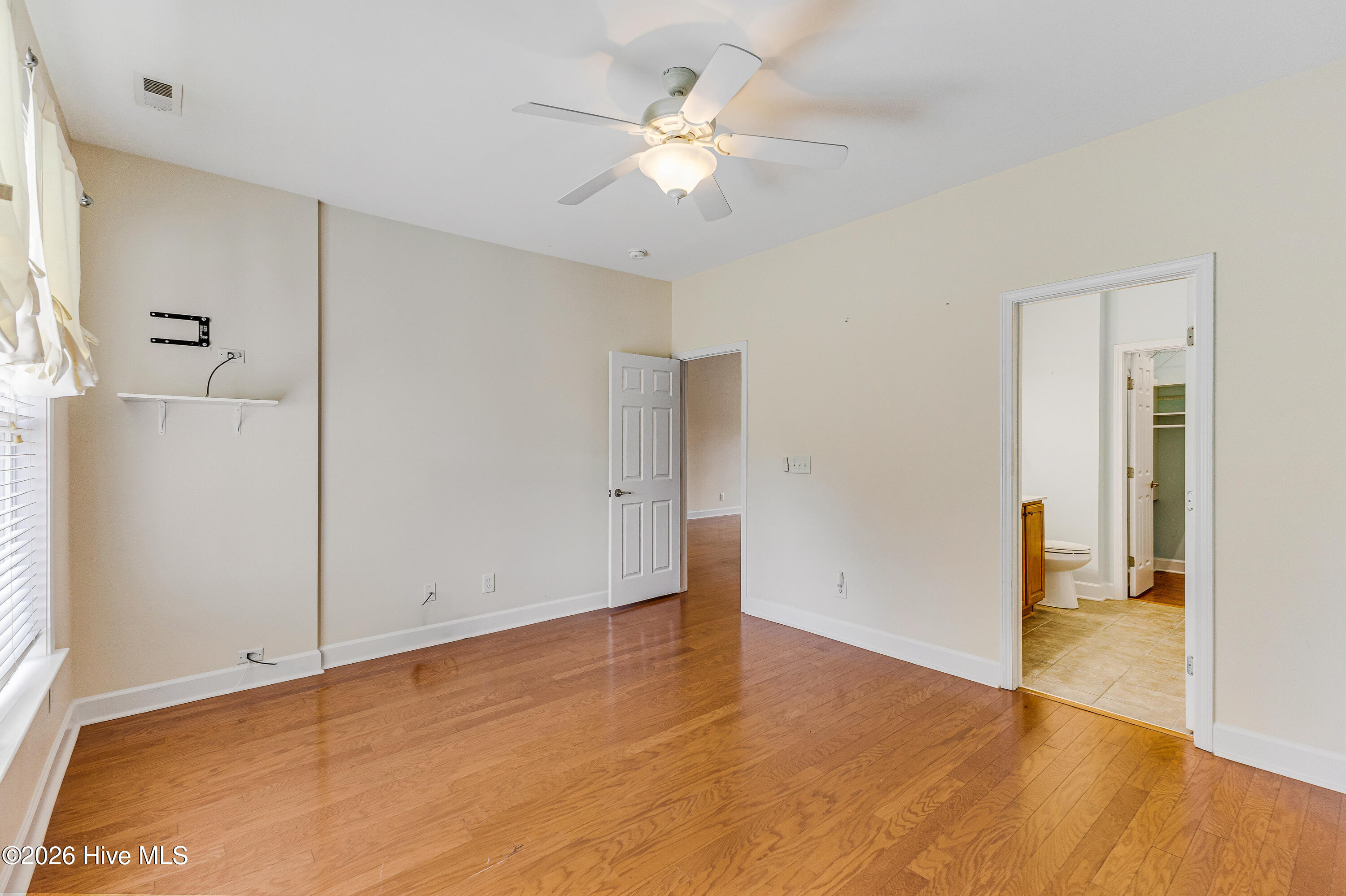 4020 Norseman Loop Unit 2 Property Photo 30