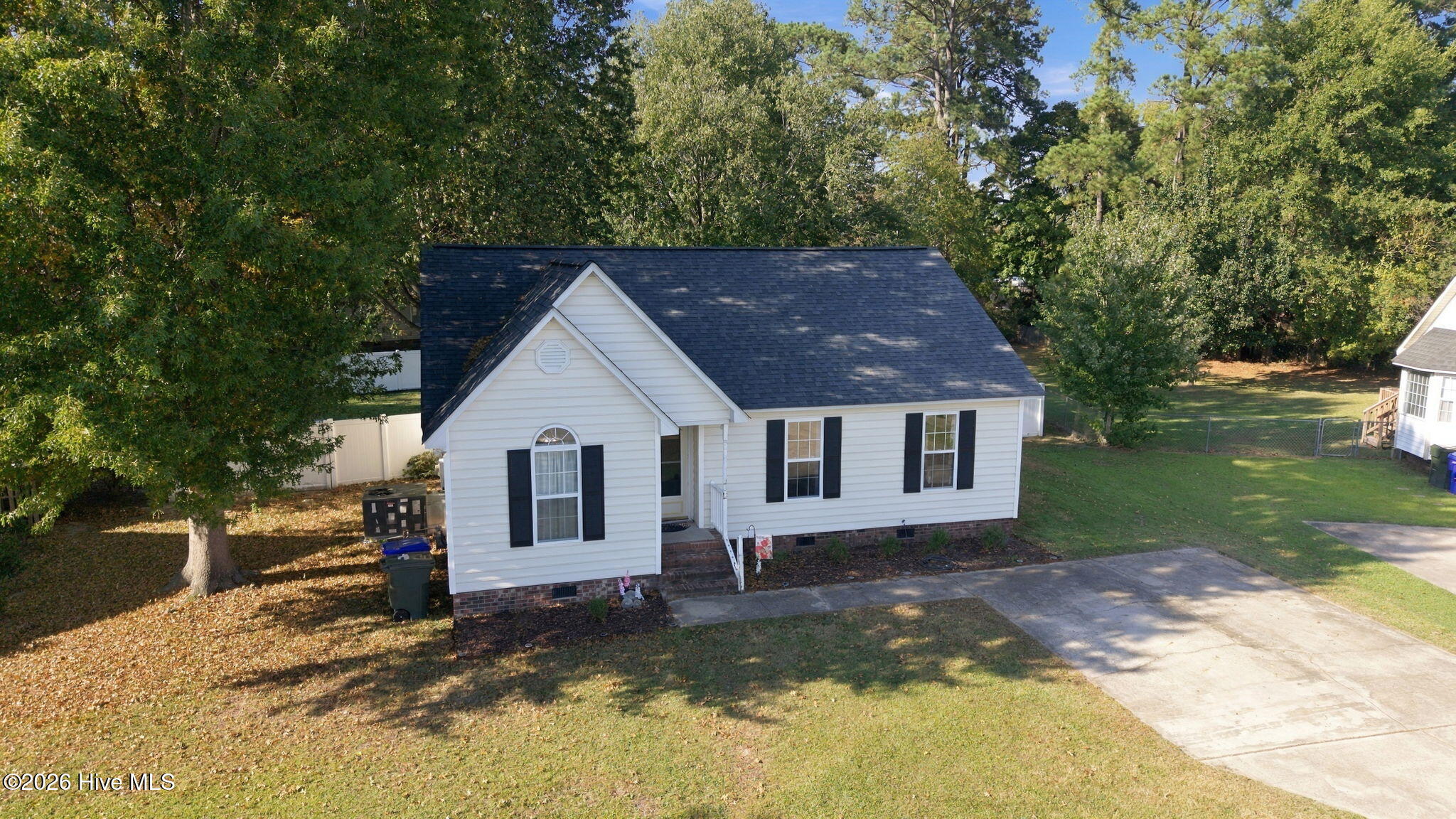 208 John Avenue Property Photo 5
