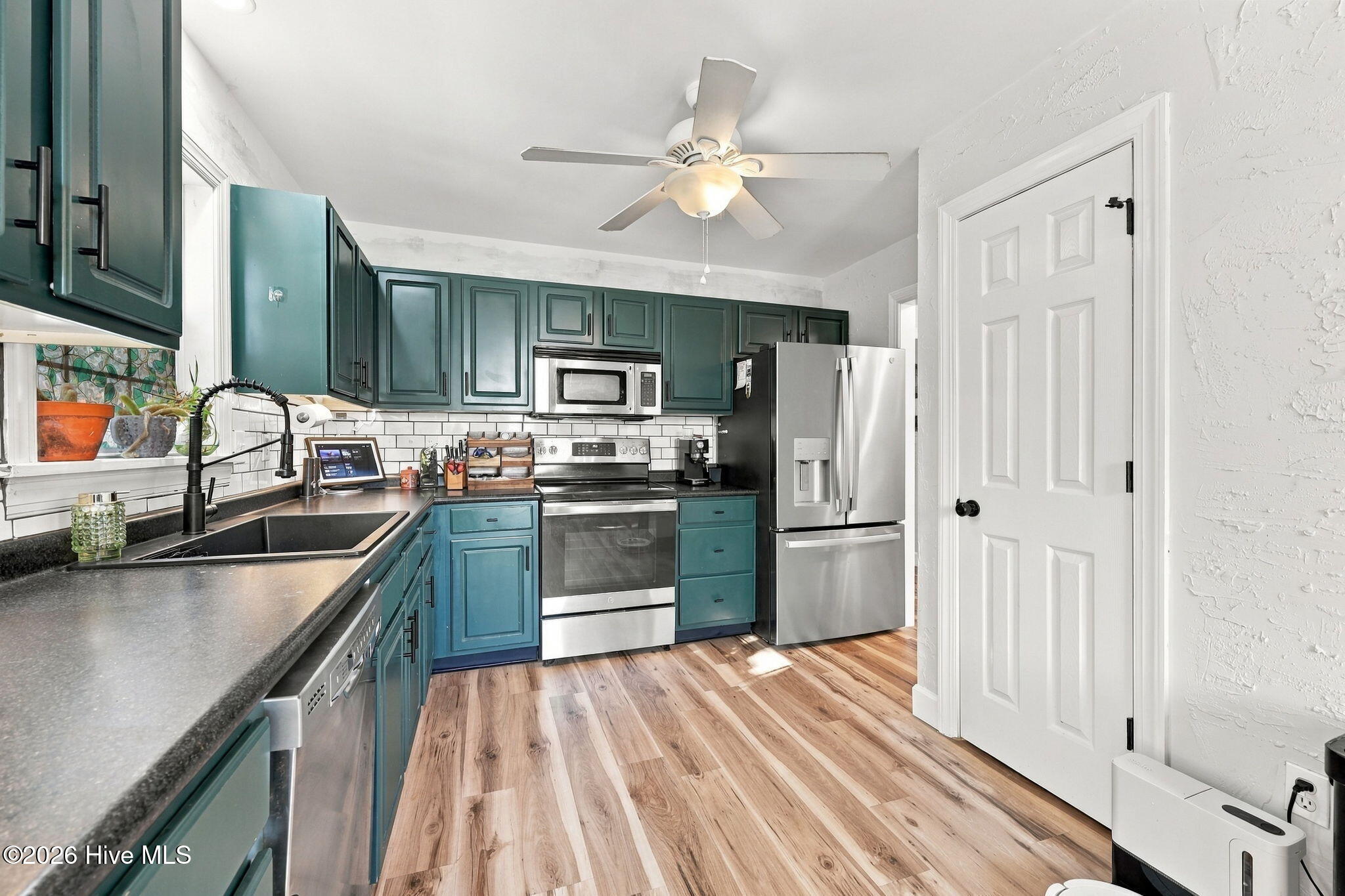 208 John Avenue Property Photo 12