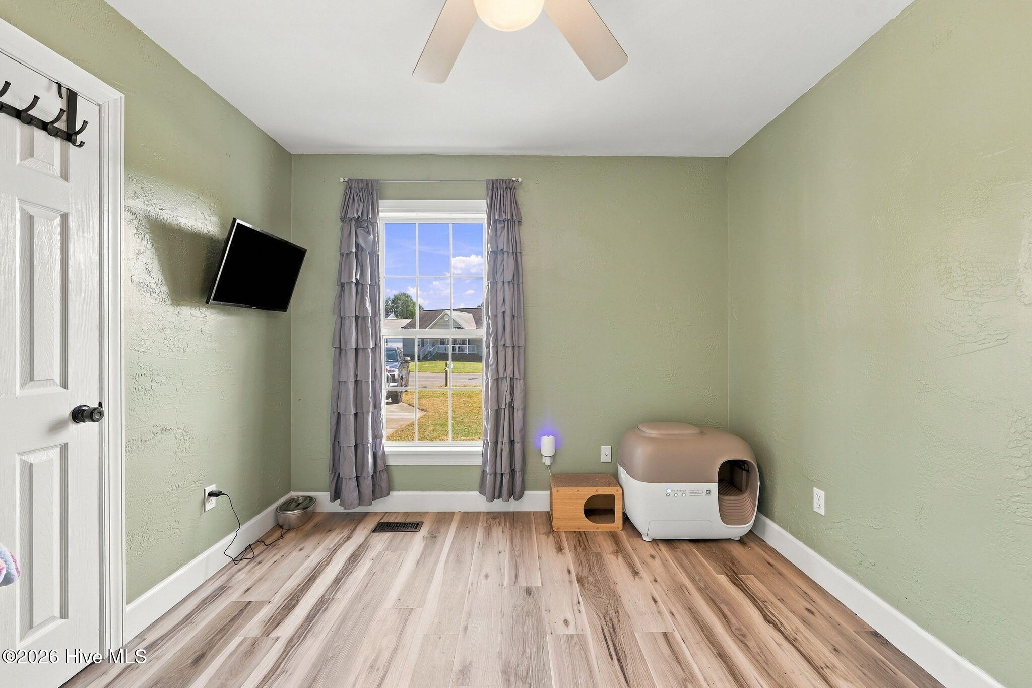 208 John Avenue Property Photo 21