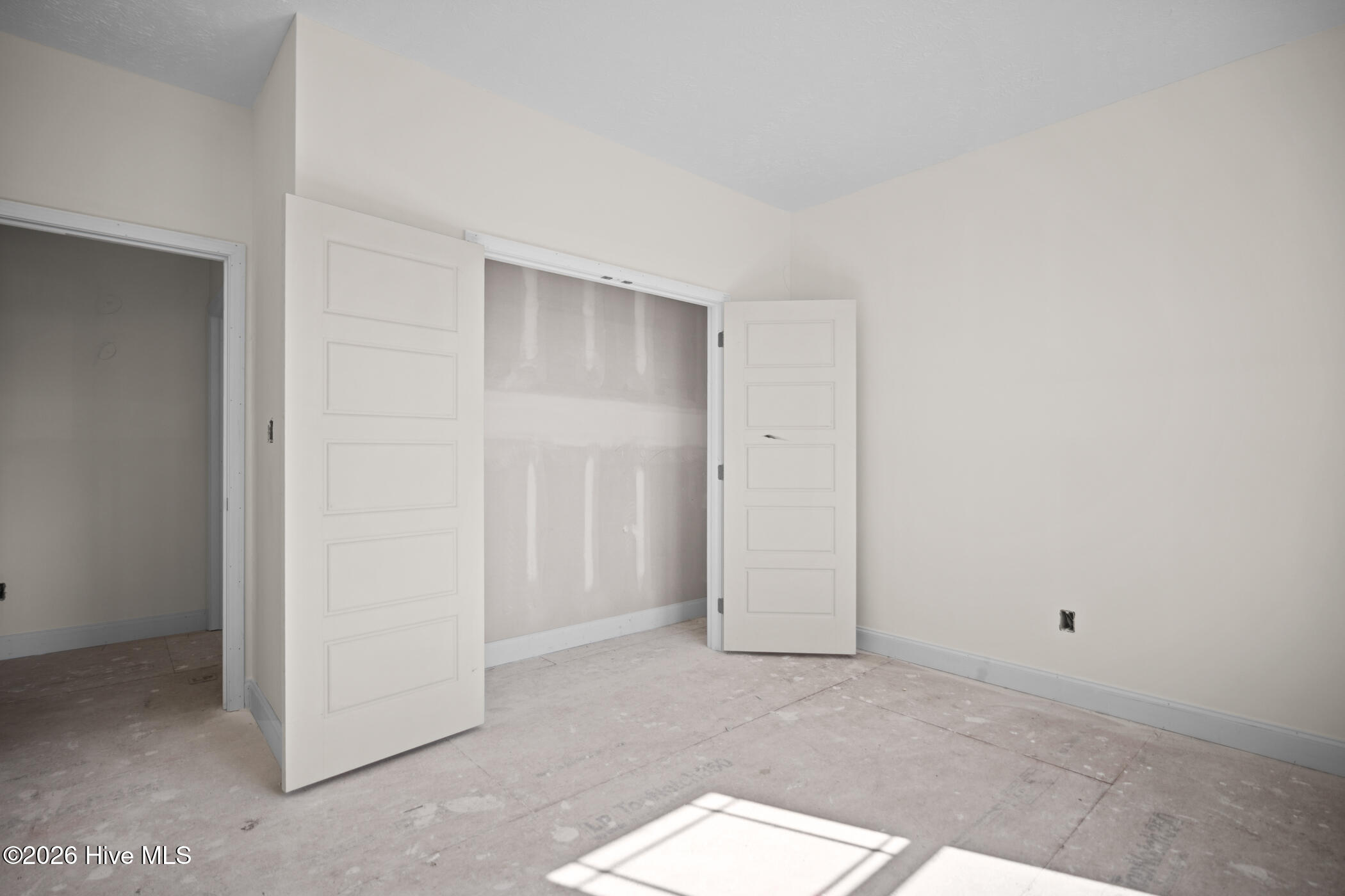 284 Adelia Drive Property Photo 19