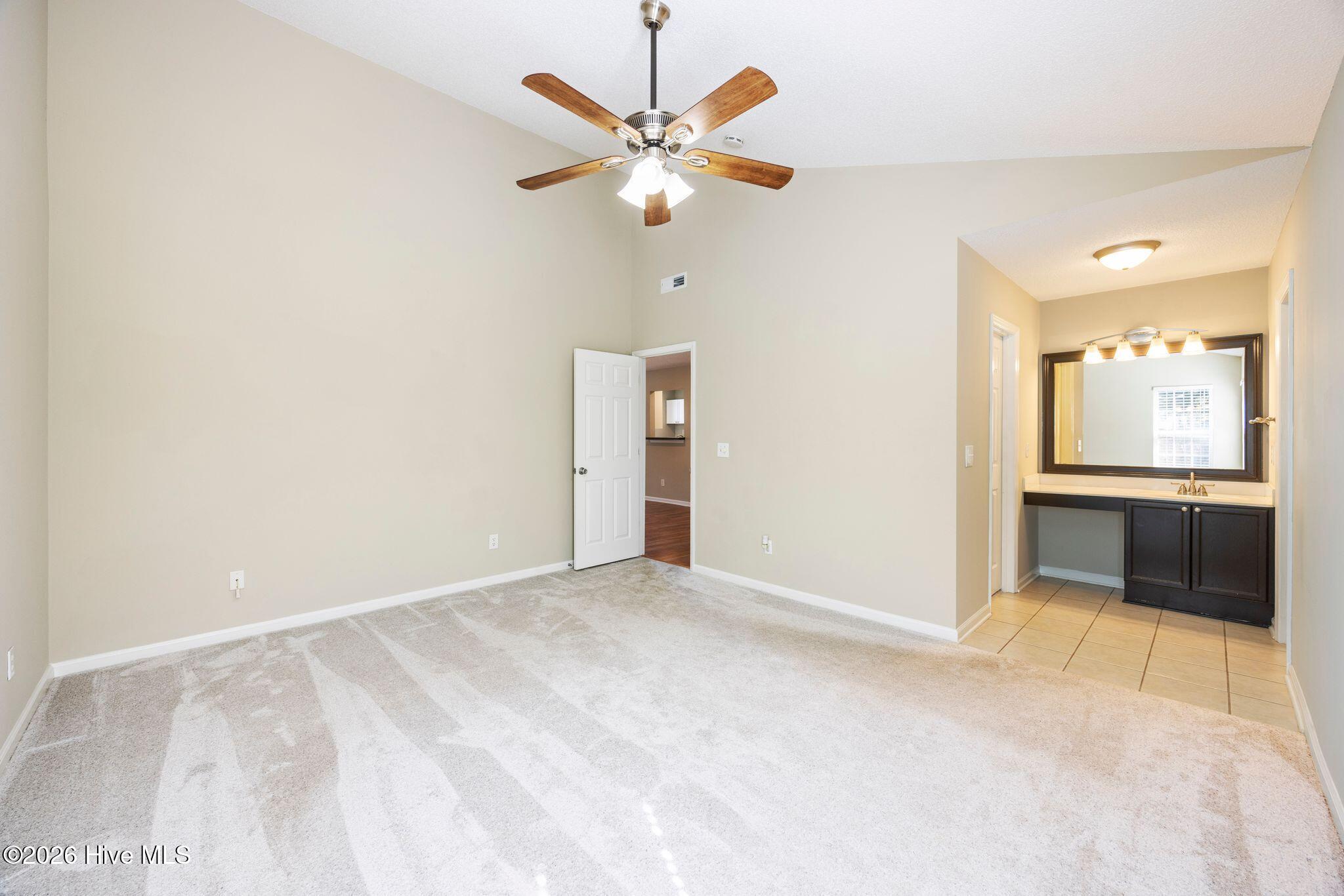 915 Turgotine Lane Property Photo 29
