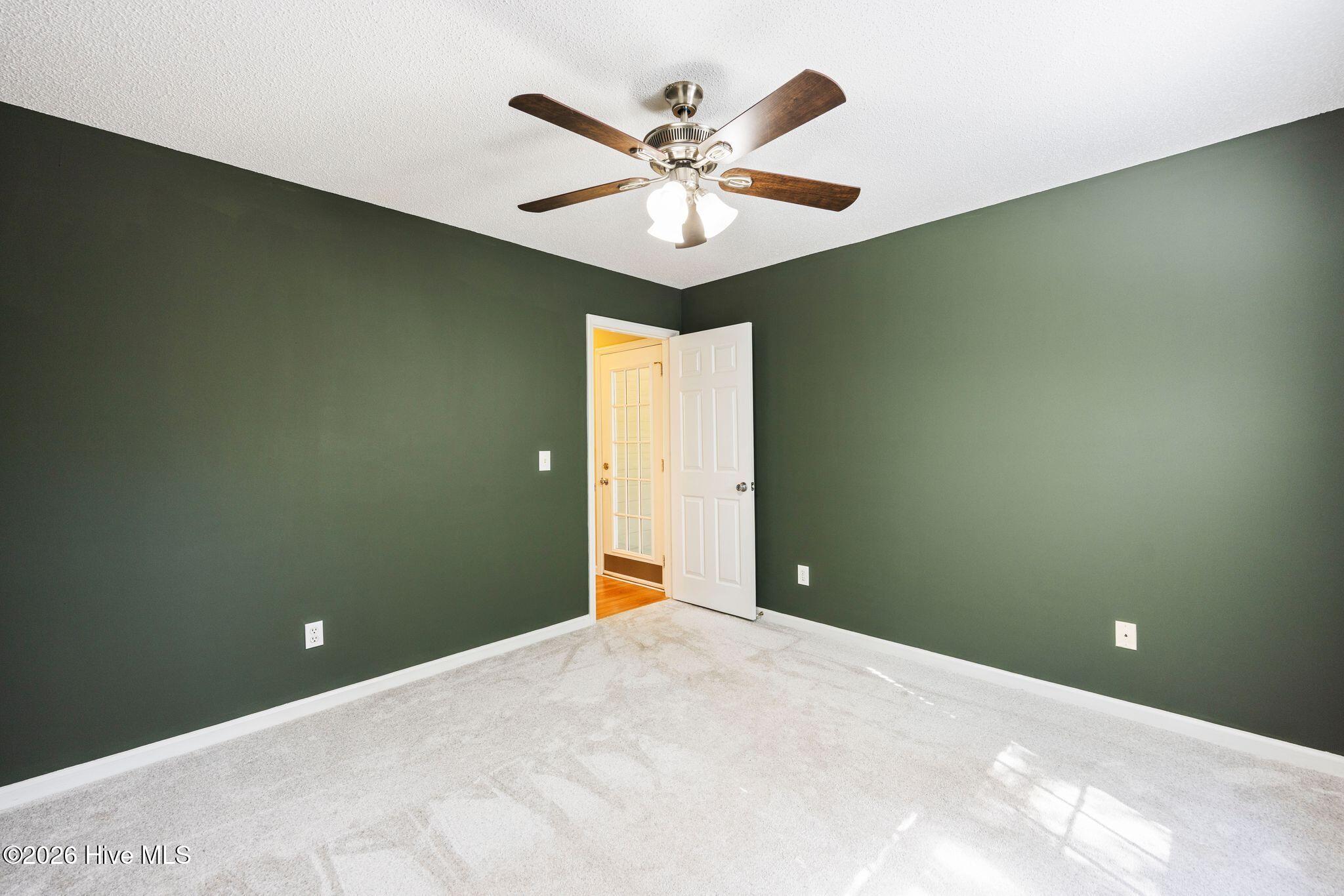 915 Turgotine Lane Property Photo 36