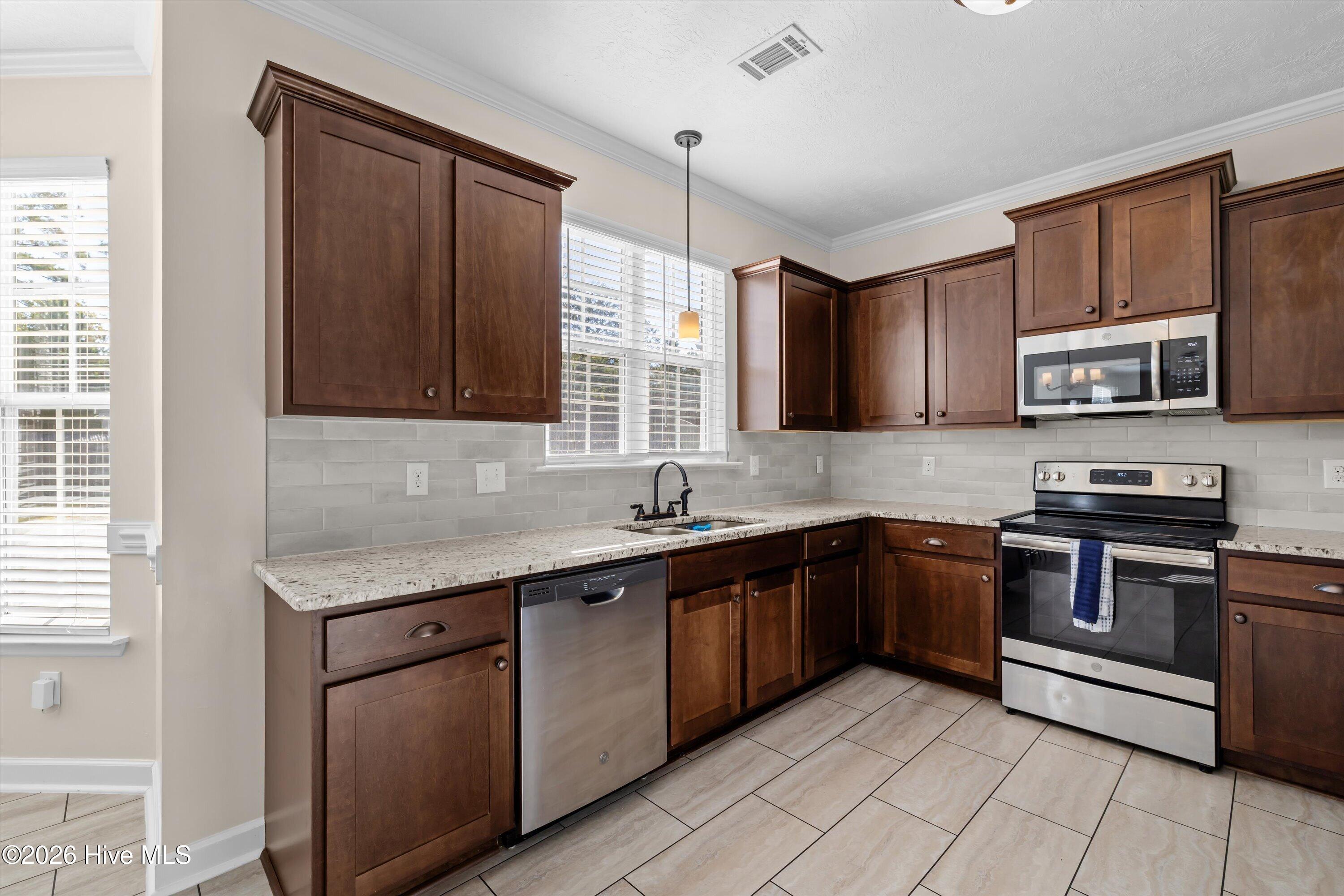 5198 Copse Drive Property Photo 17
