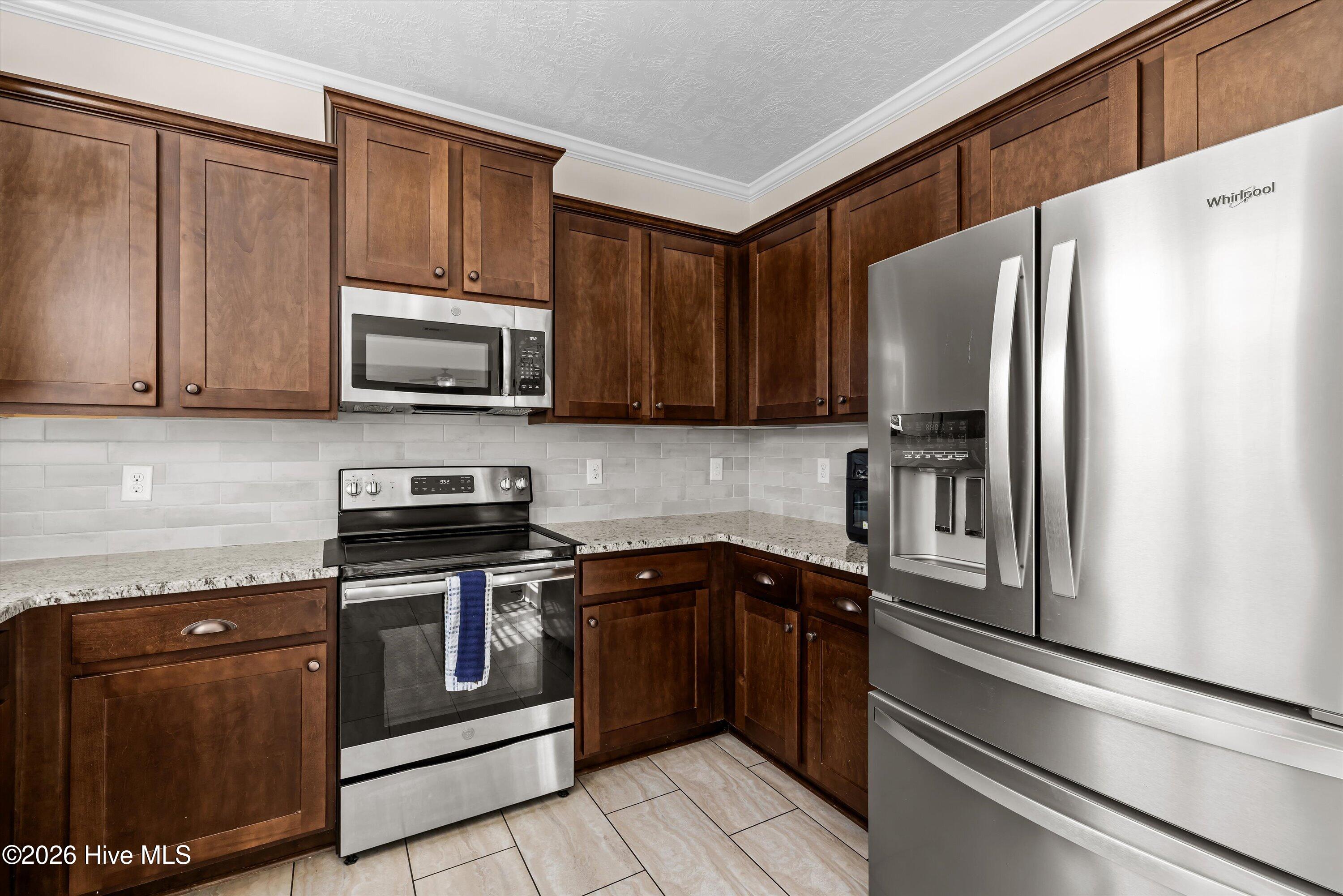 5198 Copse Drive Property Photo 18