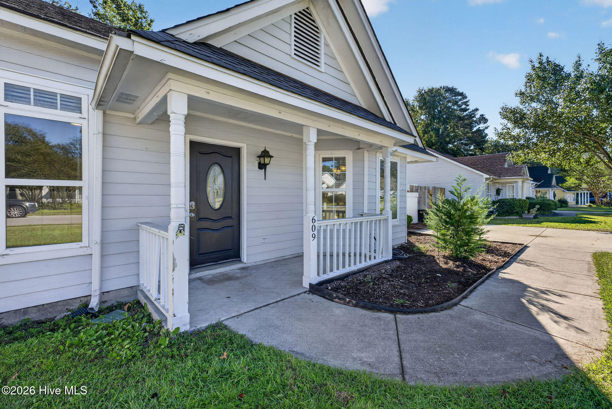 609 Bay Blossom Drive Property Photo 5
