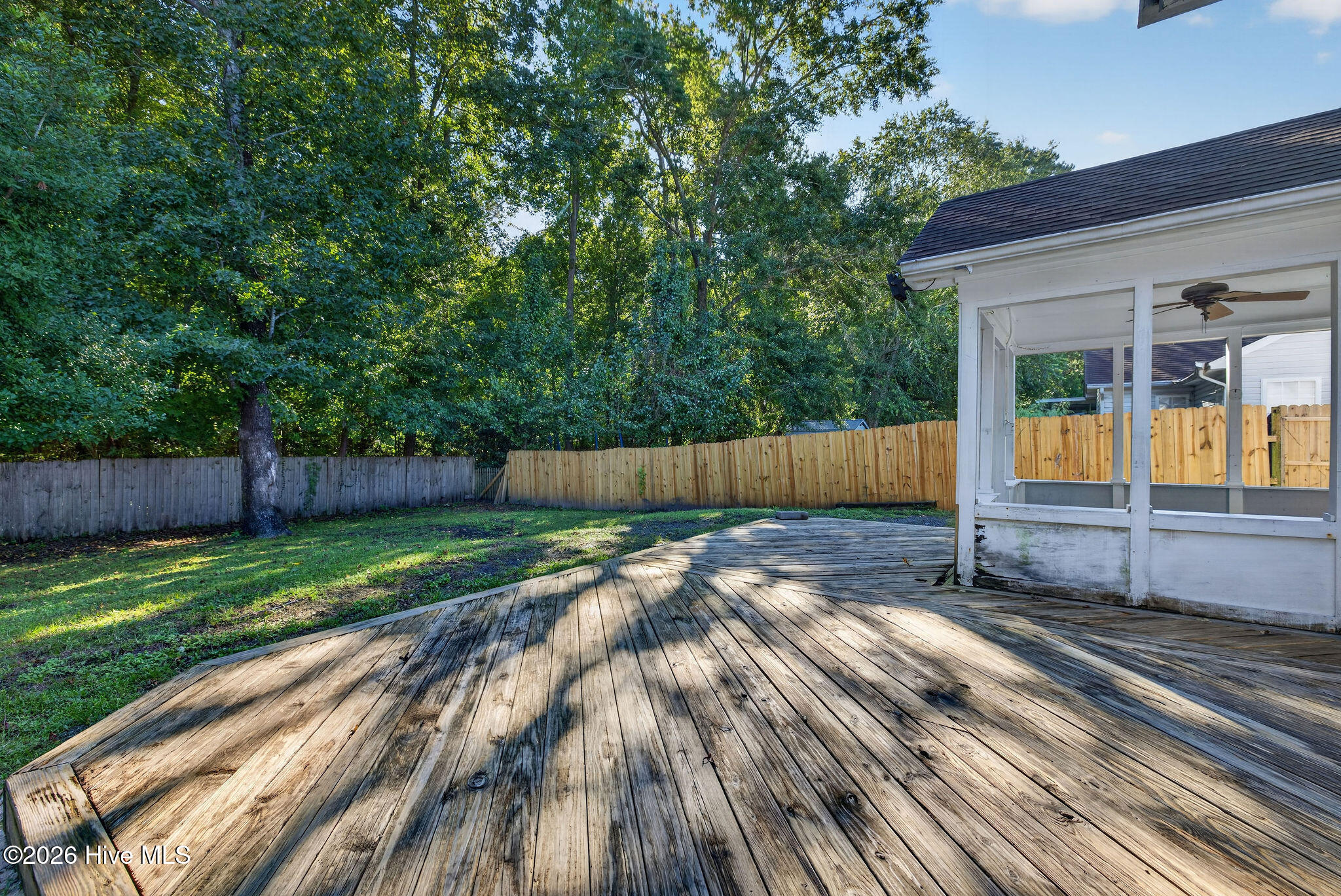 609 Bay Blossom Drive Property Photo 12