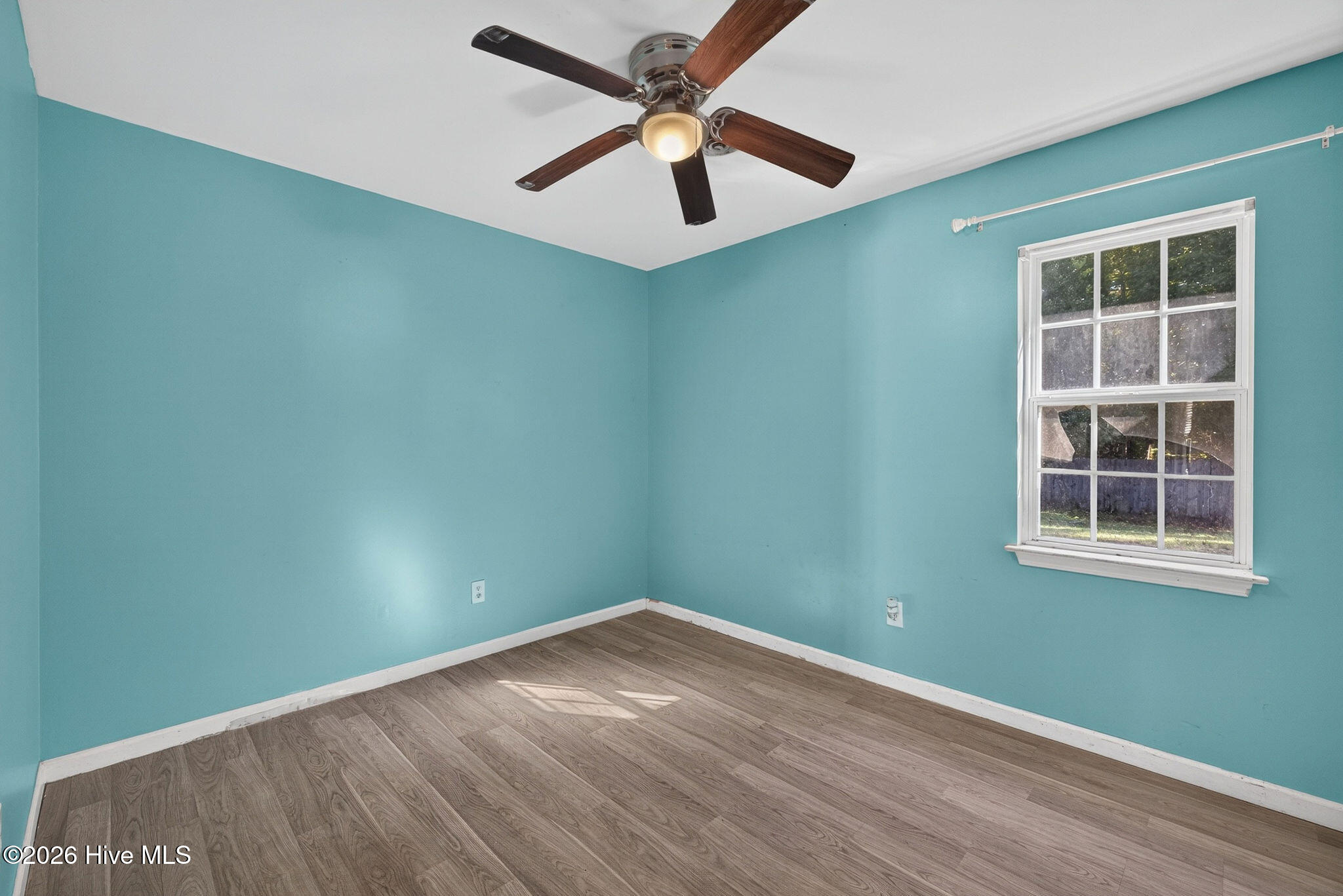 609 Bay Blossom Drive Property Photo 28