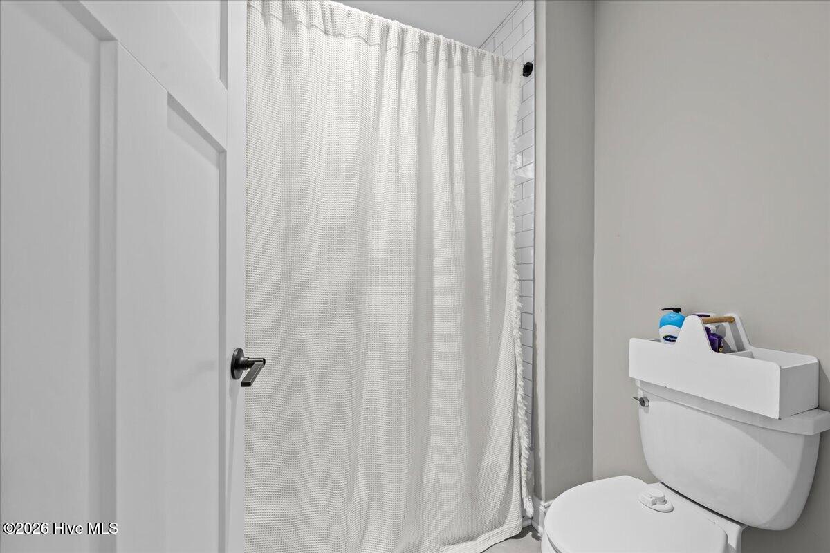 6 Arbutus Lane Property Photo 38