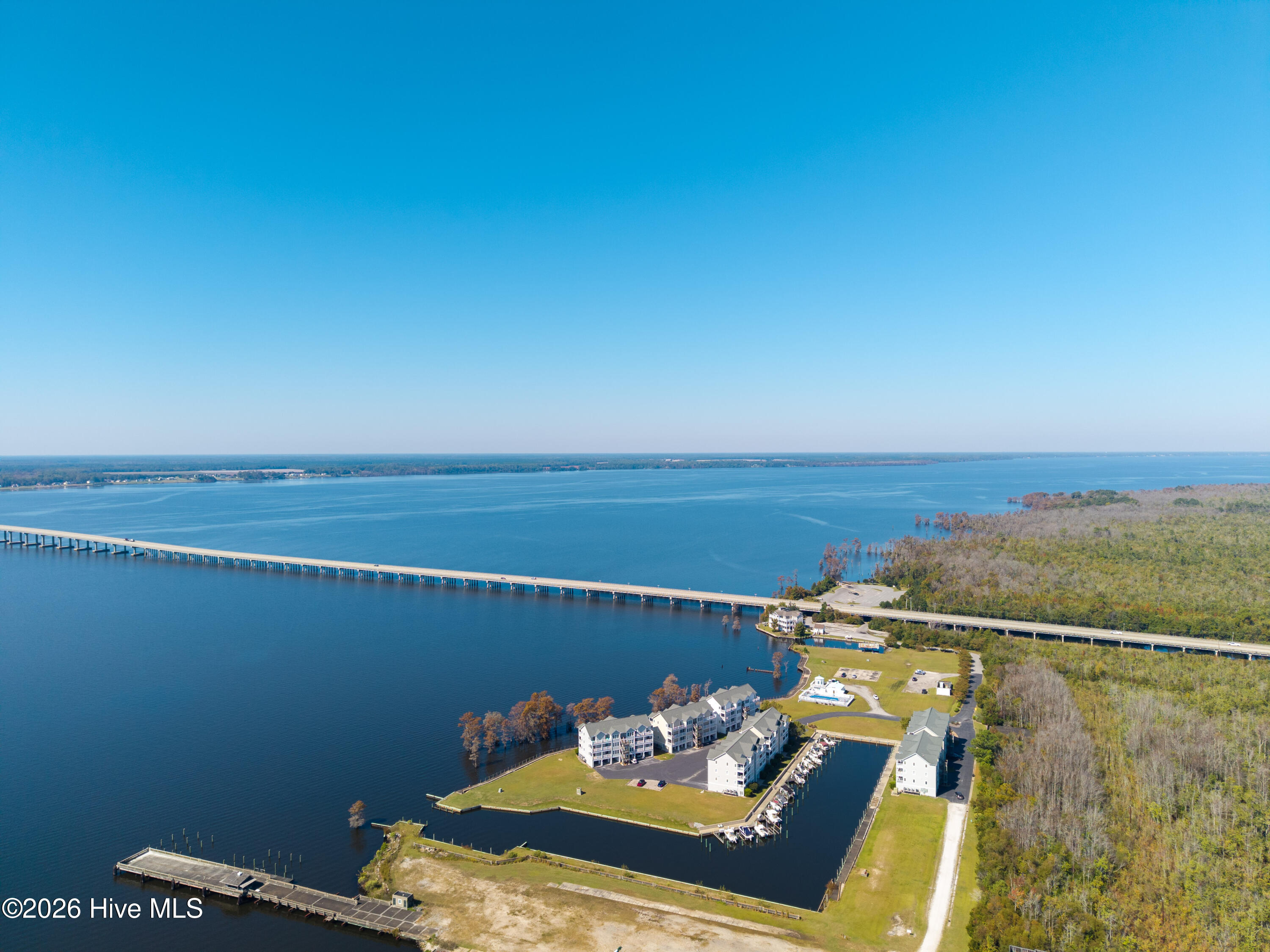 420 Captains Cove Unit B Property Photo 1