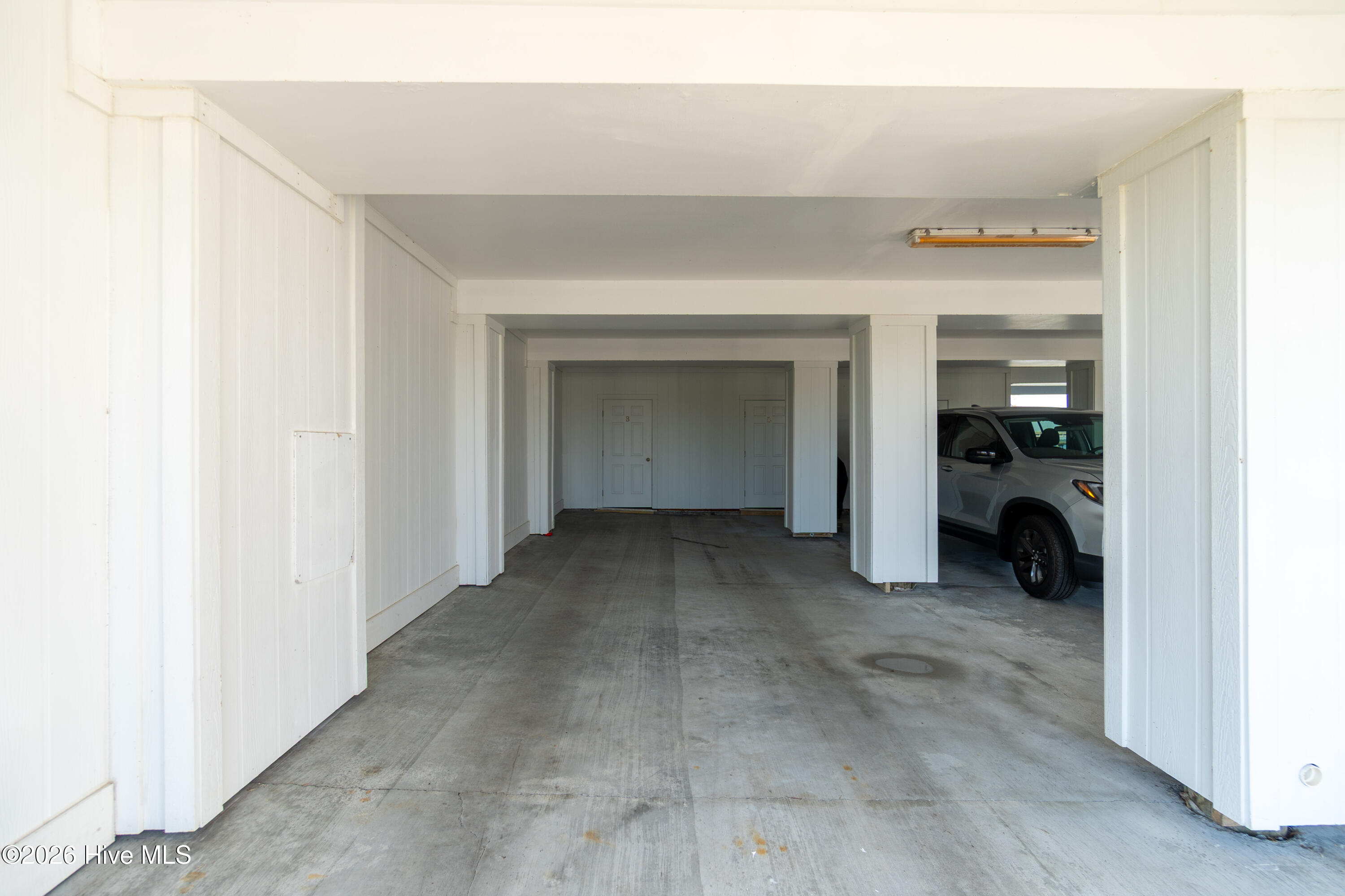 420 Captains Cove Unit B Property Photo 9