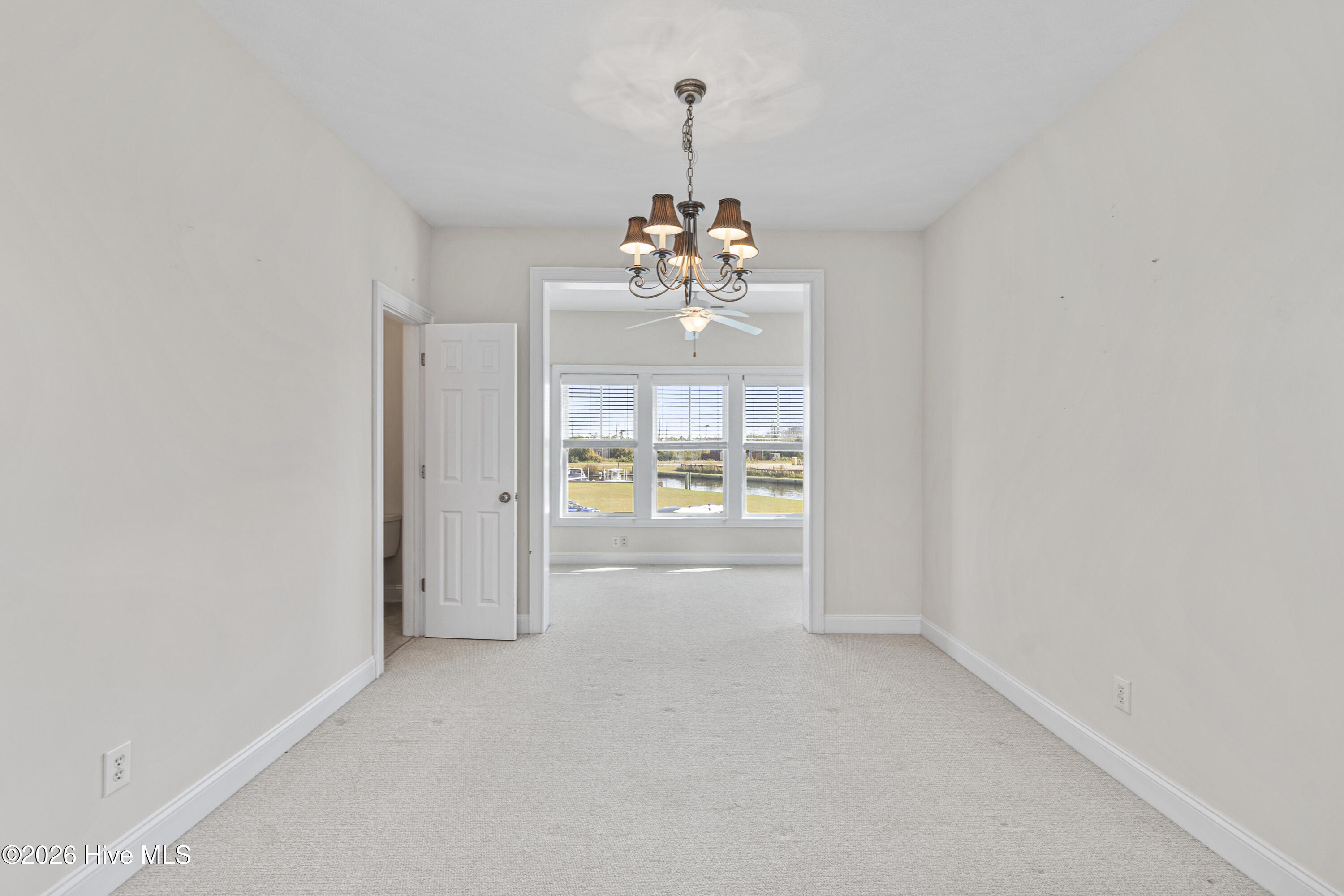 420 Captains Cove Unit B Property Photo 18