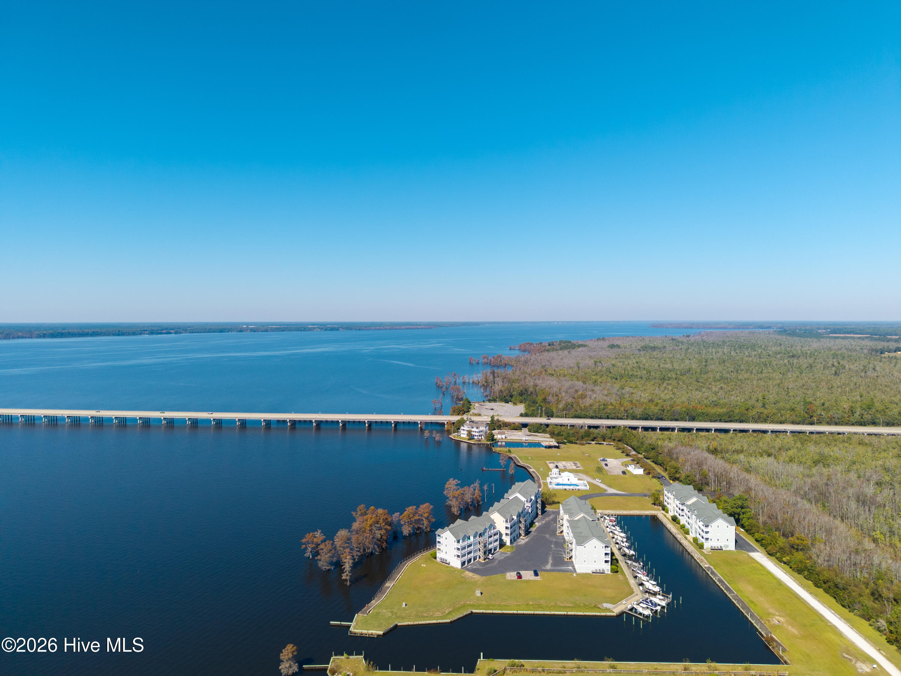 420 Captains Cove Unit B Property Photo 46