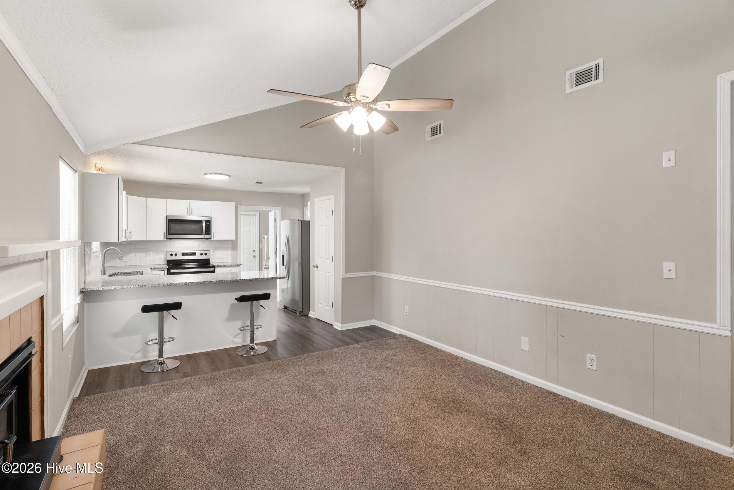 2322 Rutherford Avenue Property Photo 8