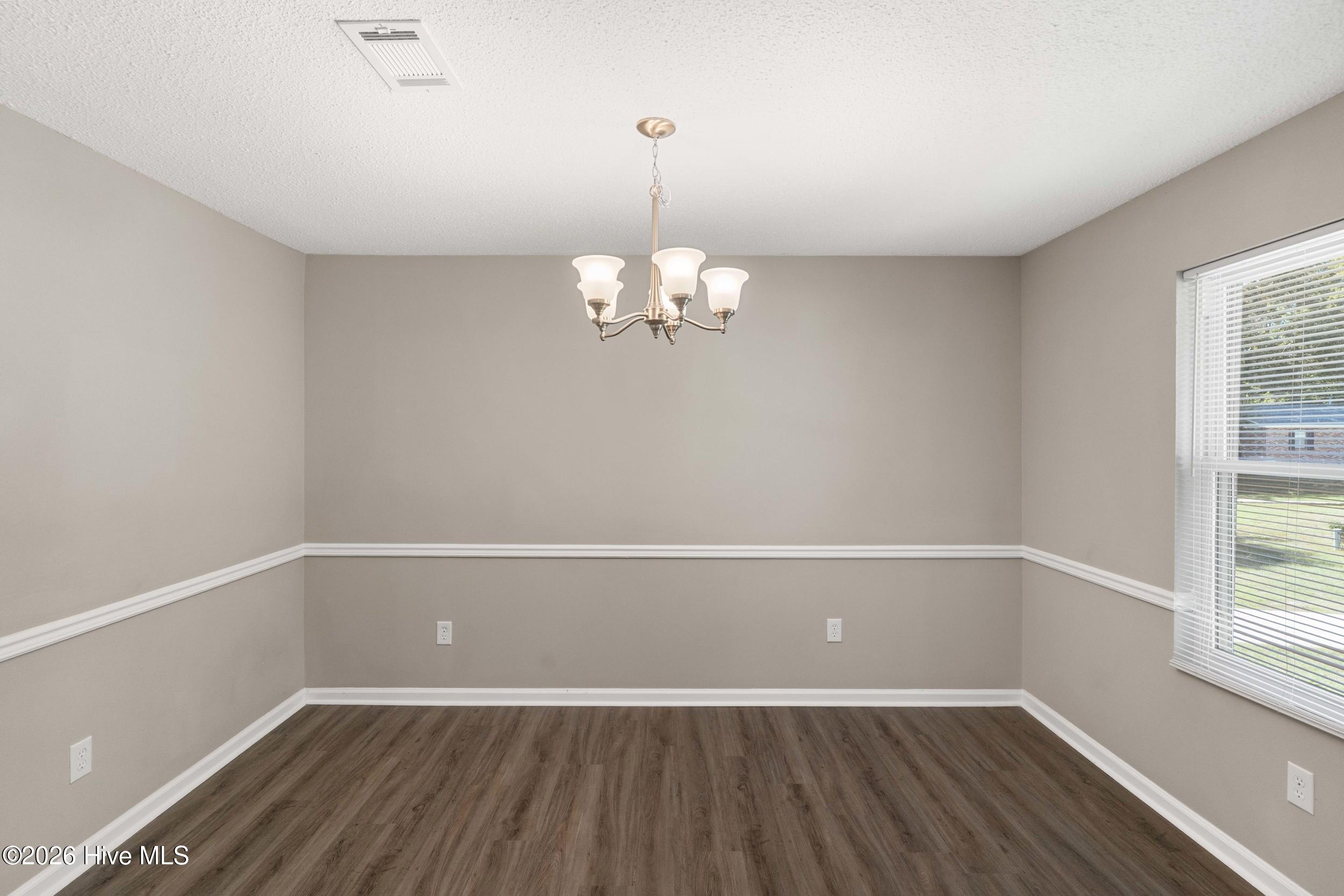 2322 Rutherford Avenue Property Photo 12