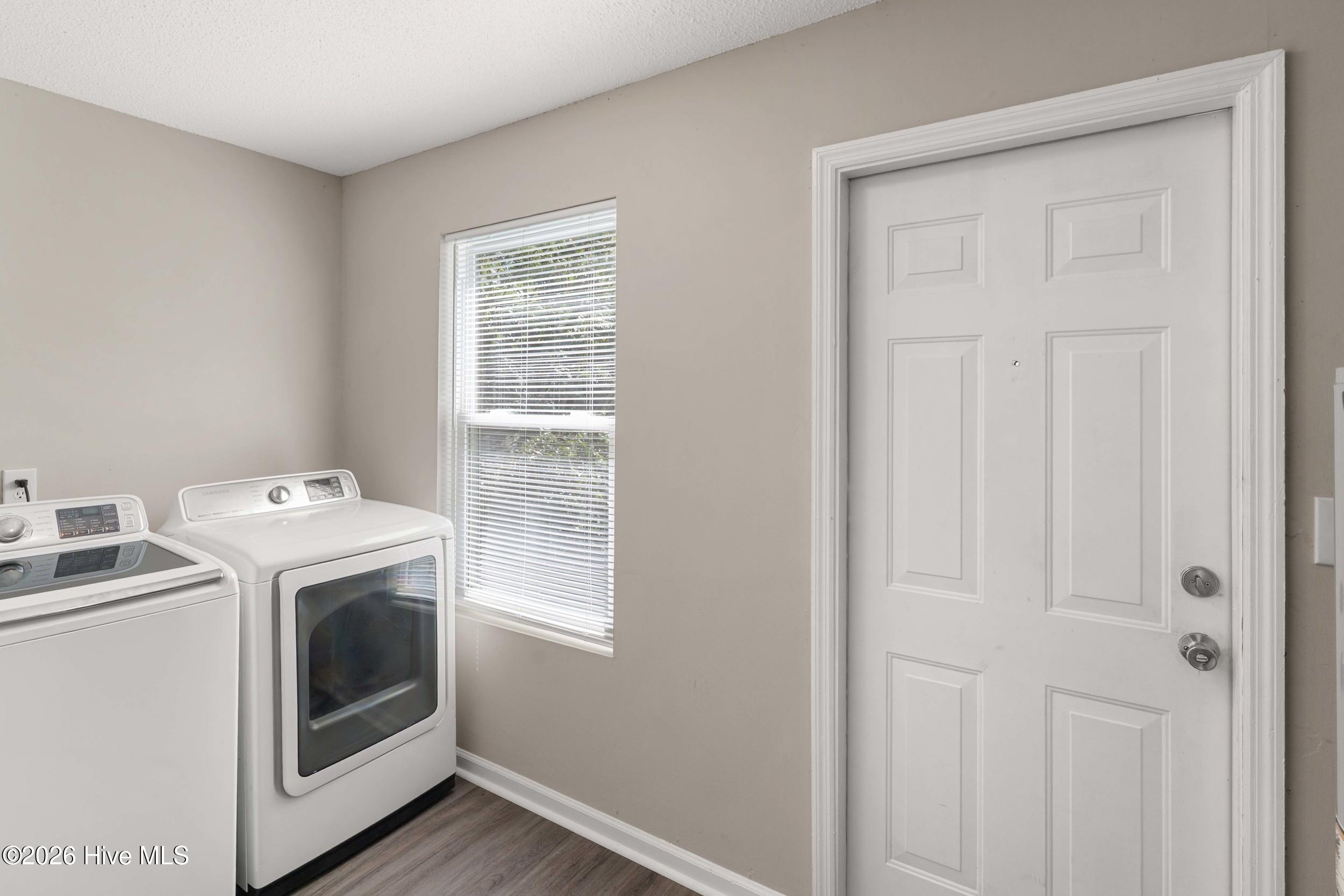 2322 Rutherford Avenue Property Photo 22