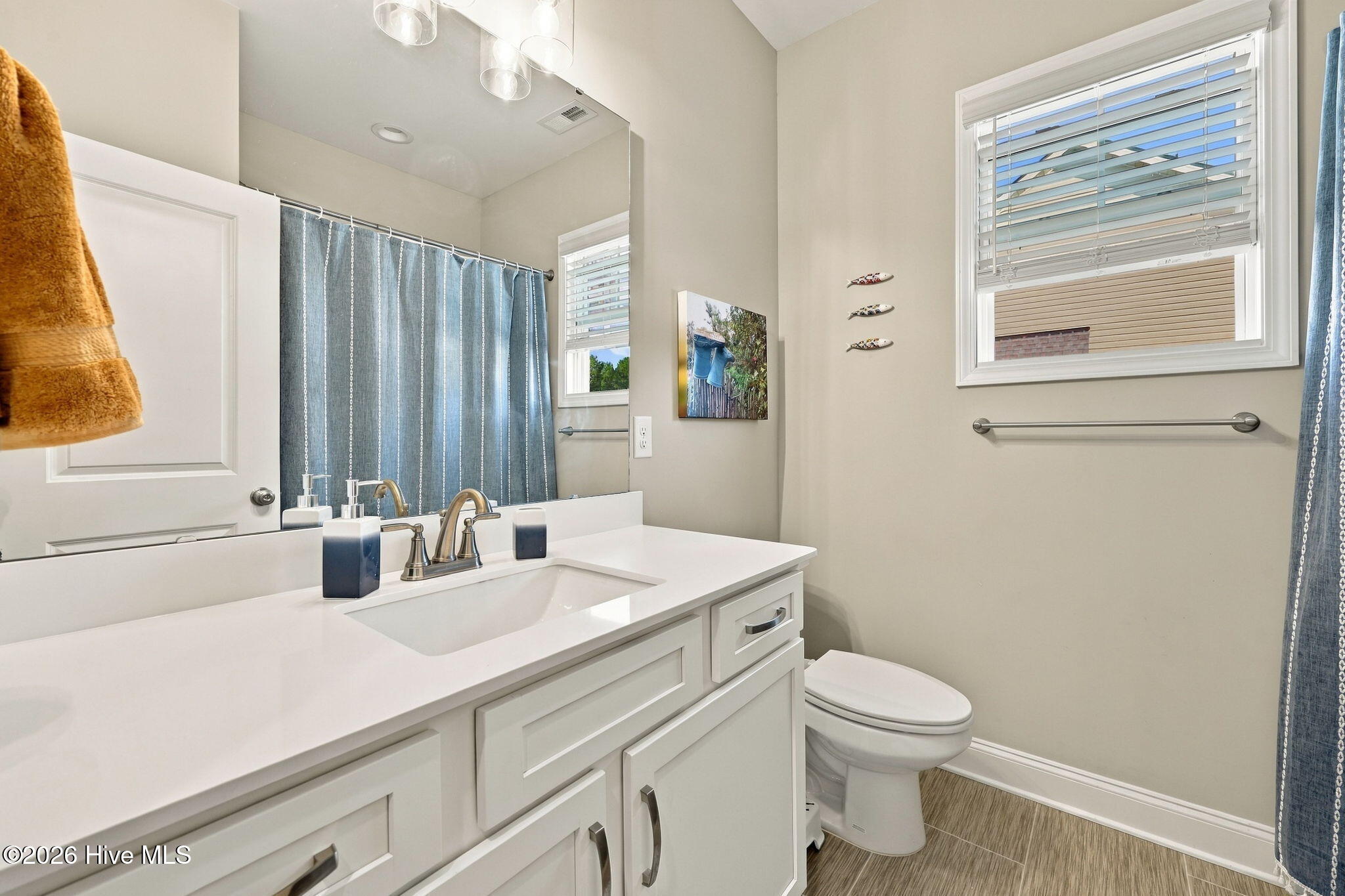 242 Thistle Court Property Photo 10
