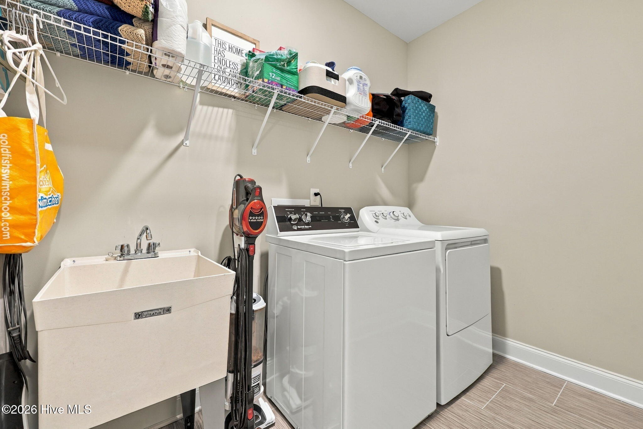 242 Thistle Court Property Photo 25