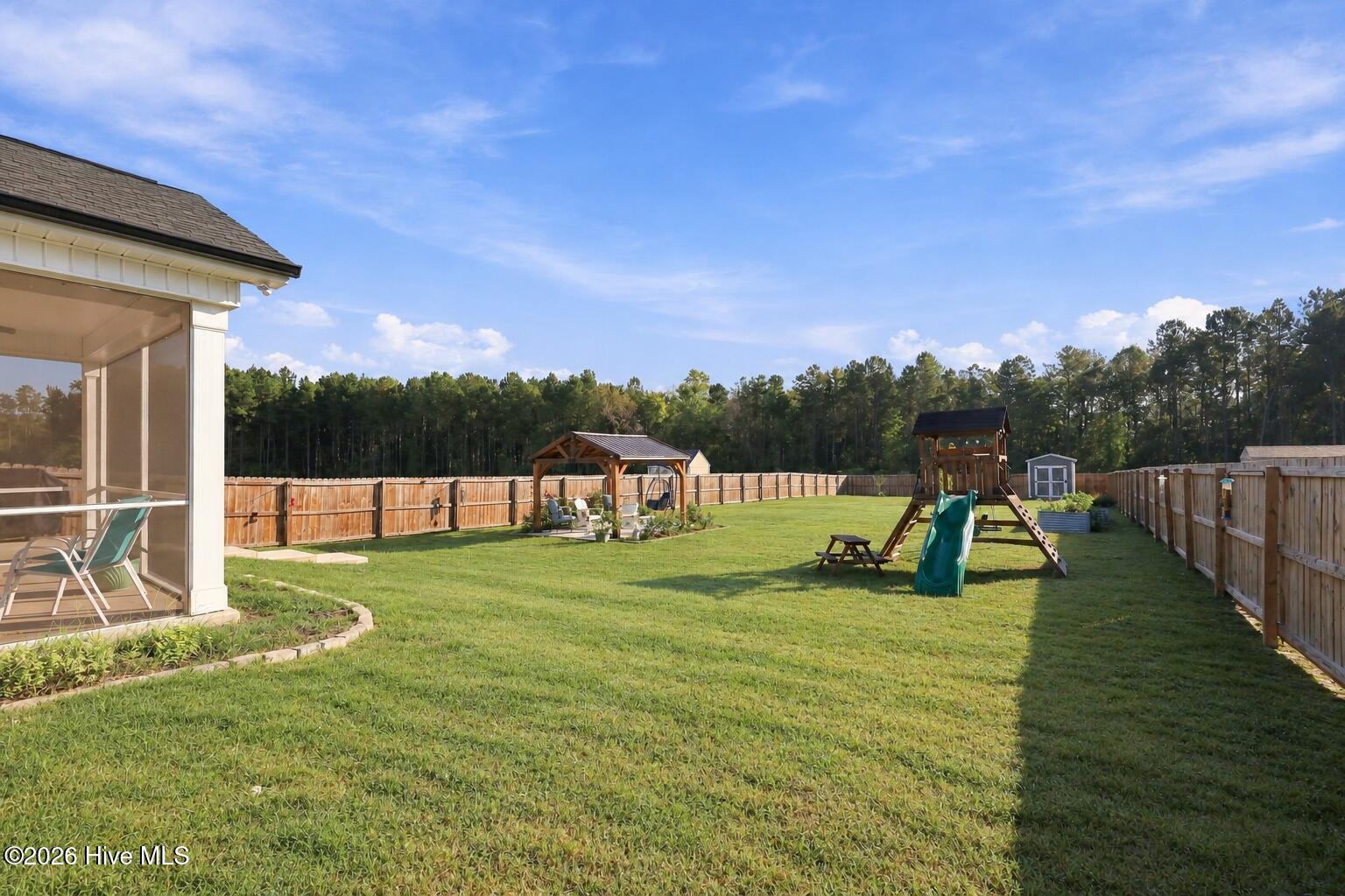 242 Thistle Court Property Photo 28