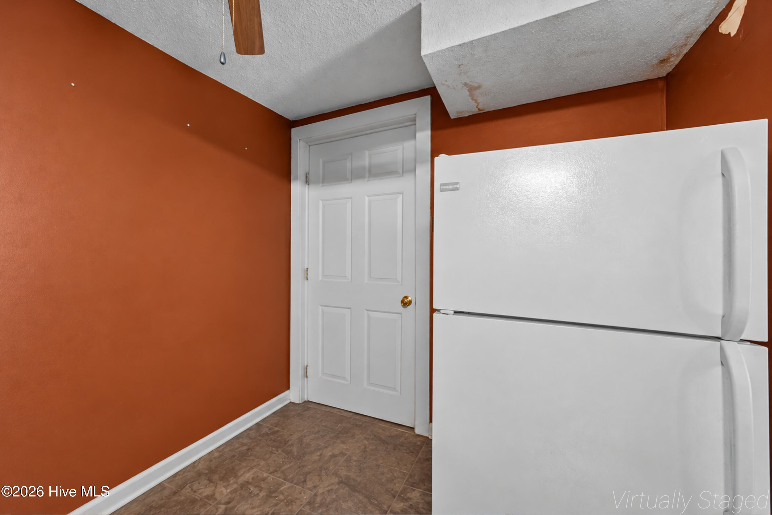 144 Victoria Drive Property Photo 21