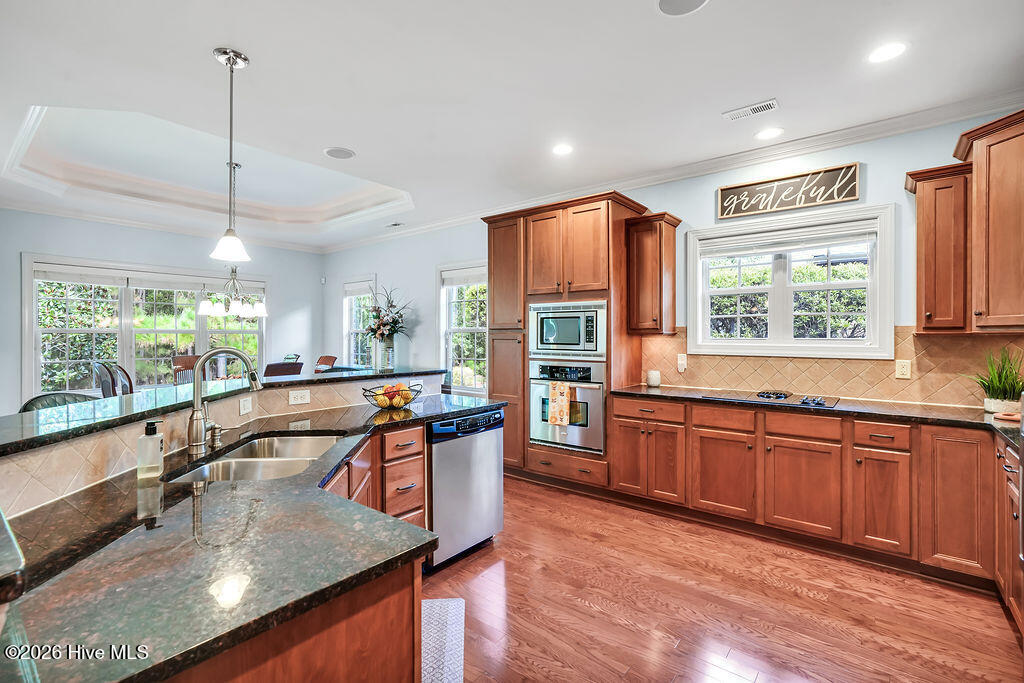2504 Belshaw Drive Property Photo 14