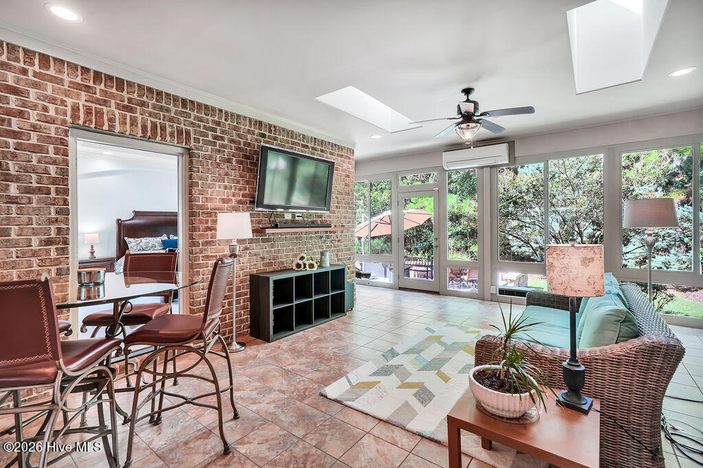 2504 Belshaw Drive Property Photo 20