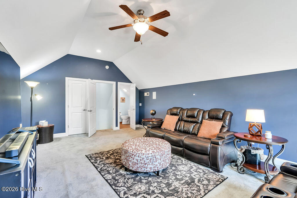 2504 Belshaw Drive Property Photo 32
