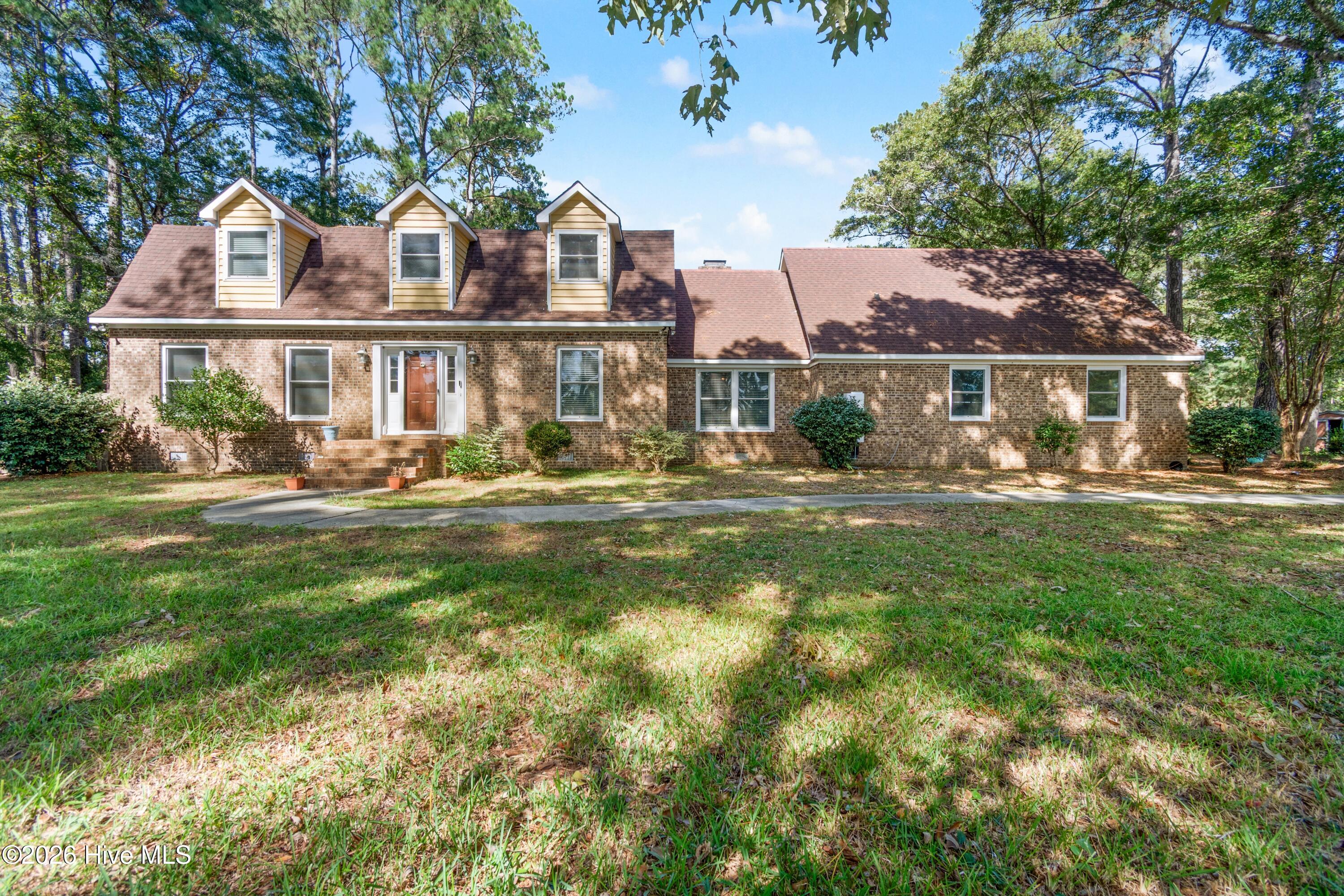 1462 Prospect Road Nw Property Photo 1