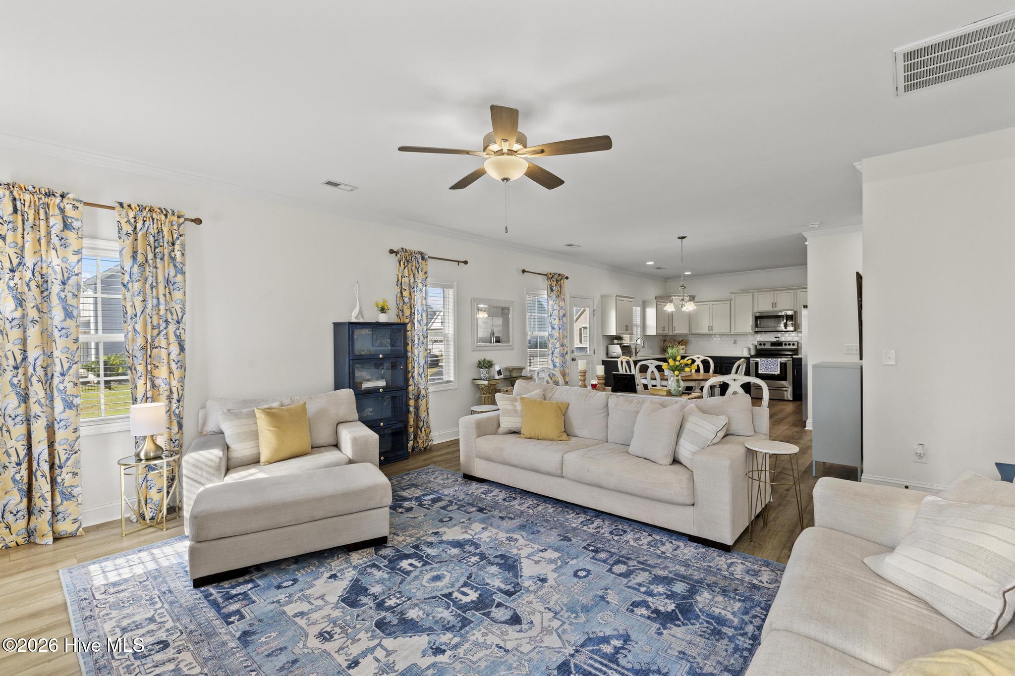 228 Coastline Circle Property Photo 11
