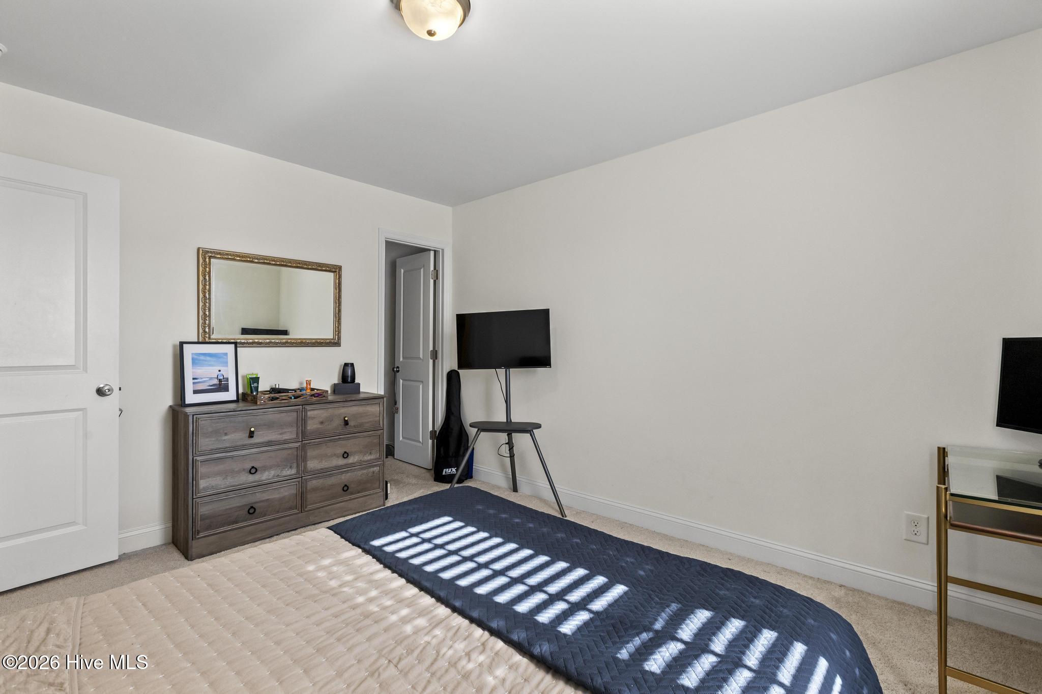 228 Coastline Circle Property Photo 23