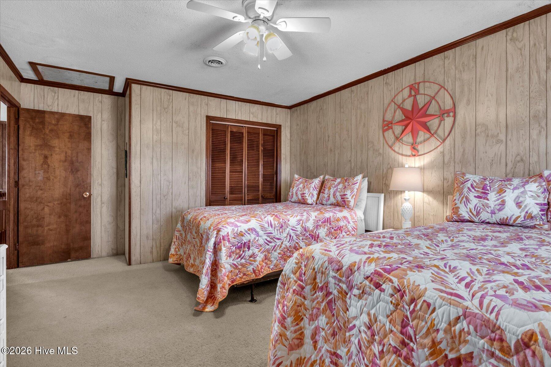 4319 E Beach Drive Property Photo 28