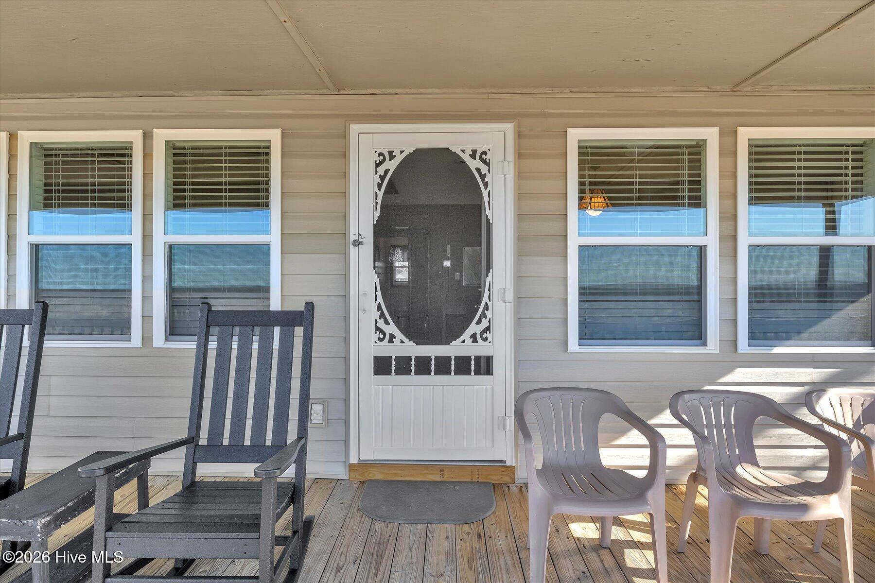 4319 E Beach Drive Property Photo 33