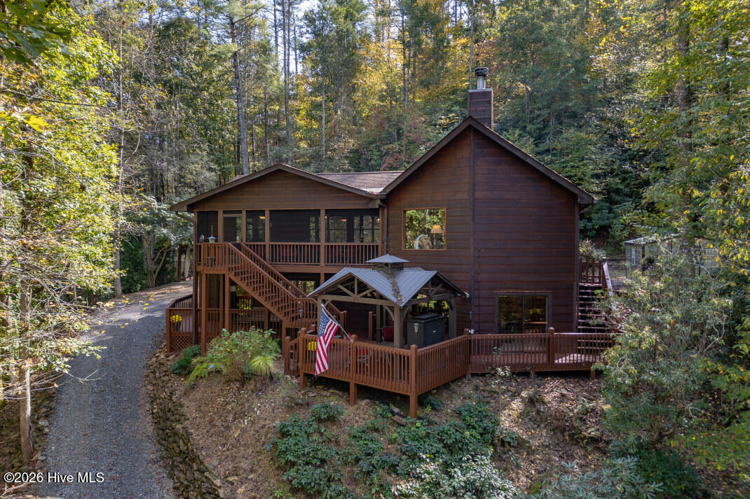 670 Ranger Estate Road Property Photo 1