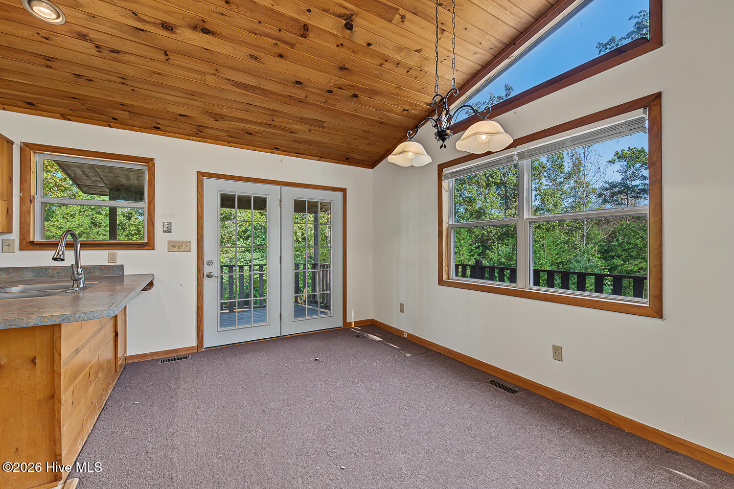 101 Natoli Way Property Photo 14