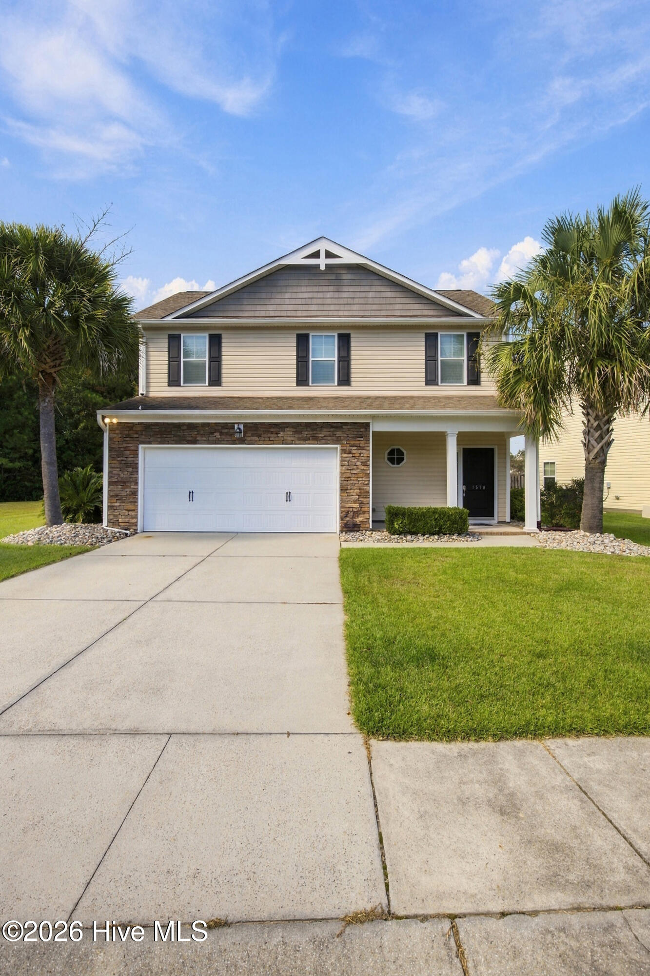 1570 Stones Edge Loop Property Photo 2
