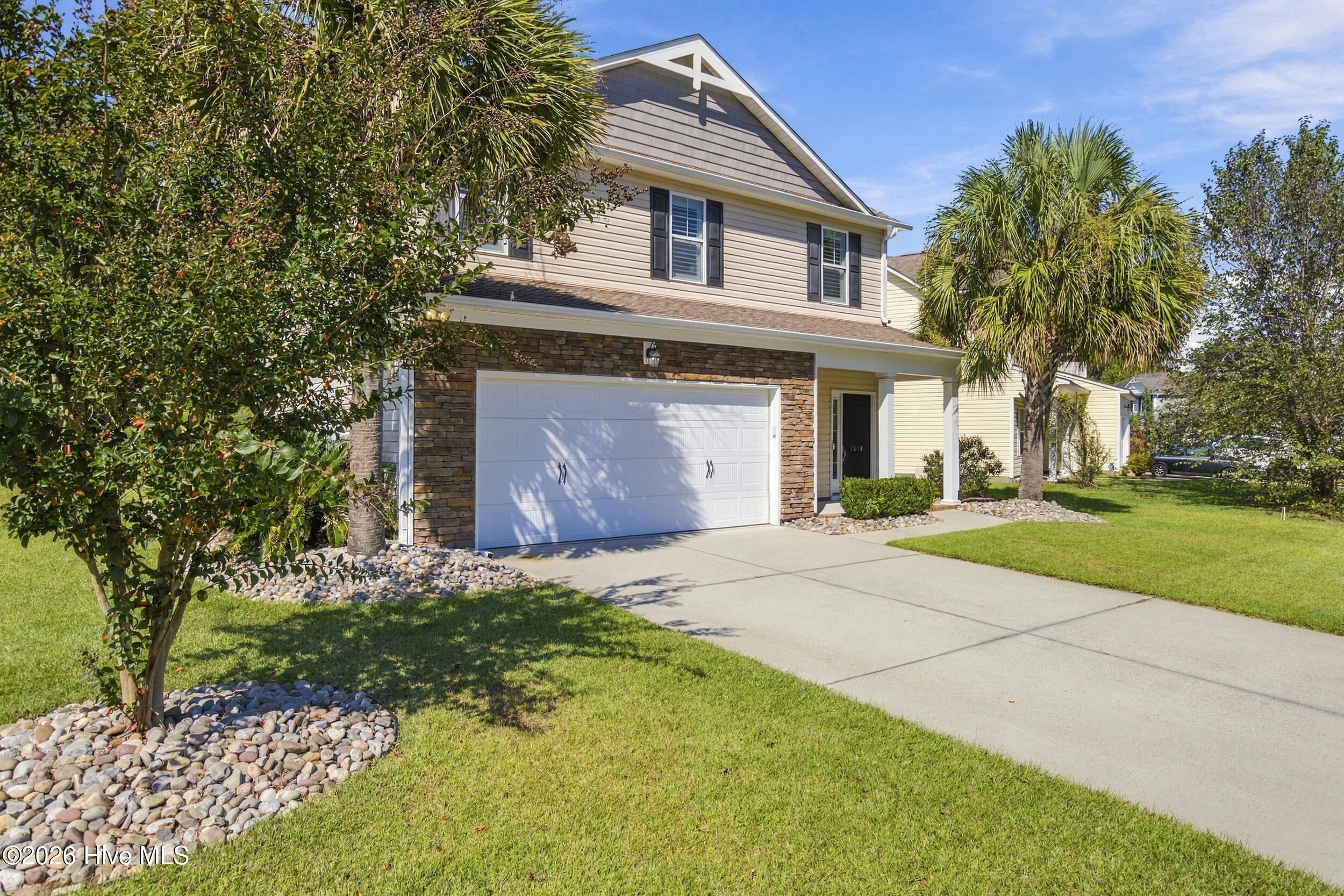 1570 Stones Edge Loop Property Photo 3