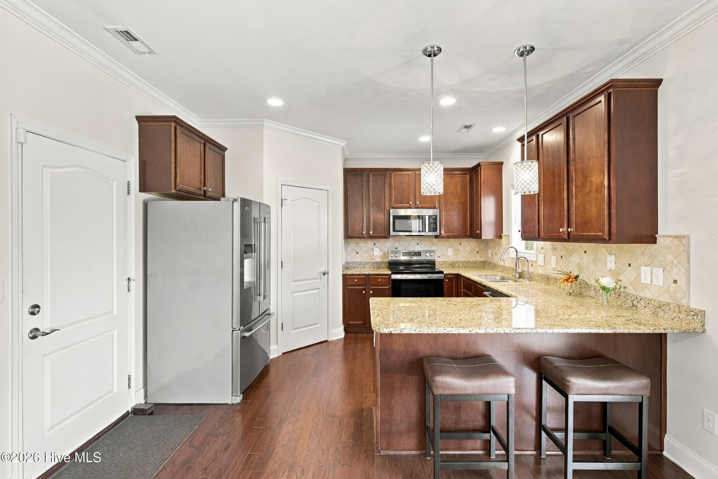 1570 Stones Edge Loop Property Photo 13
