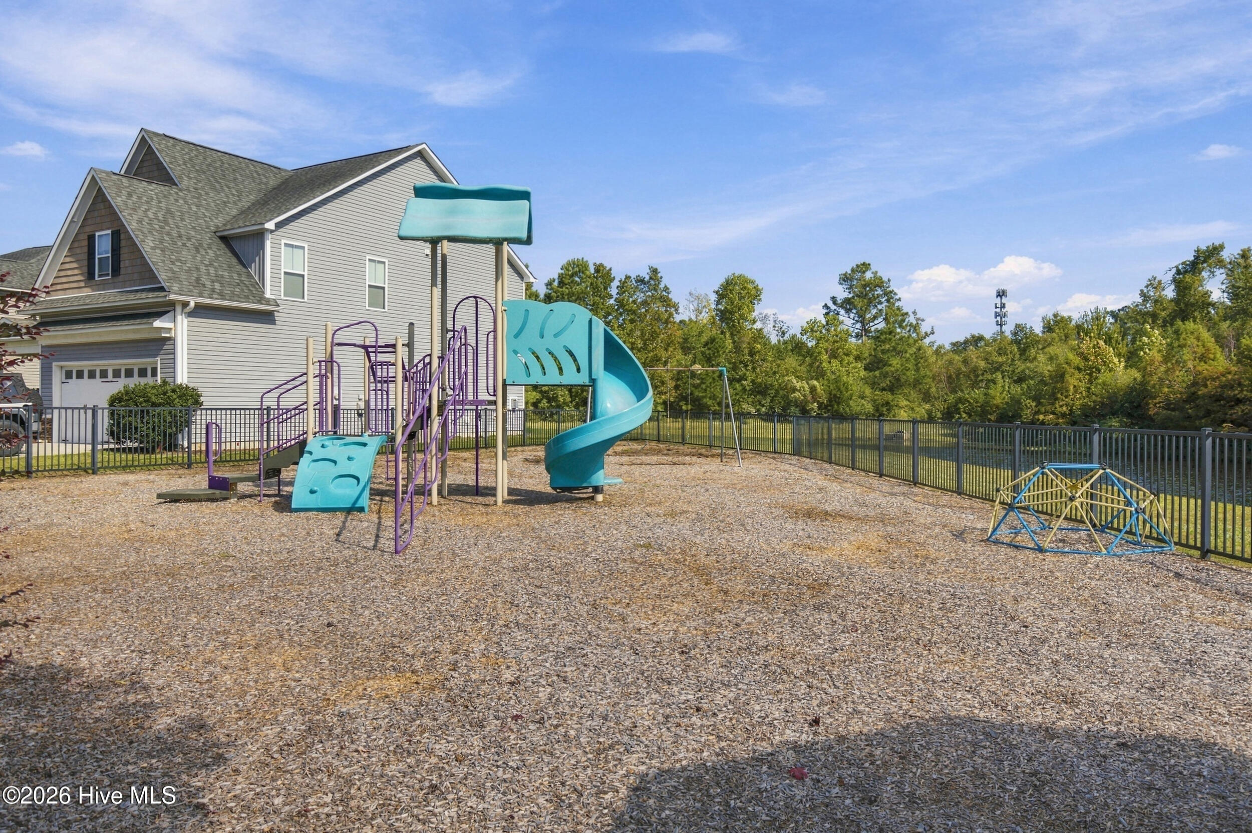 1570 Stones Edge Loop Property Photo 59