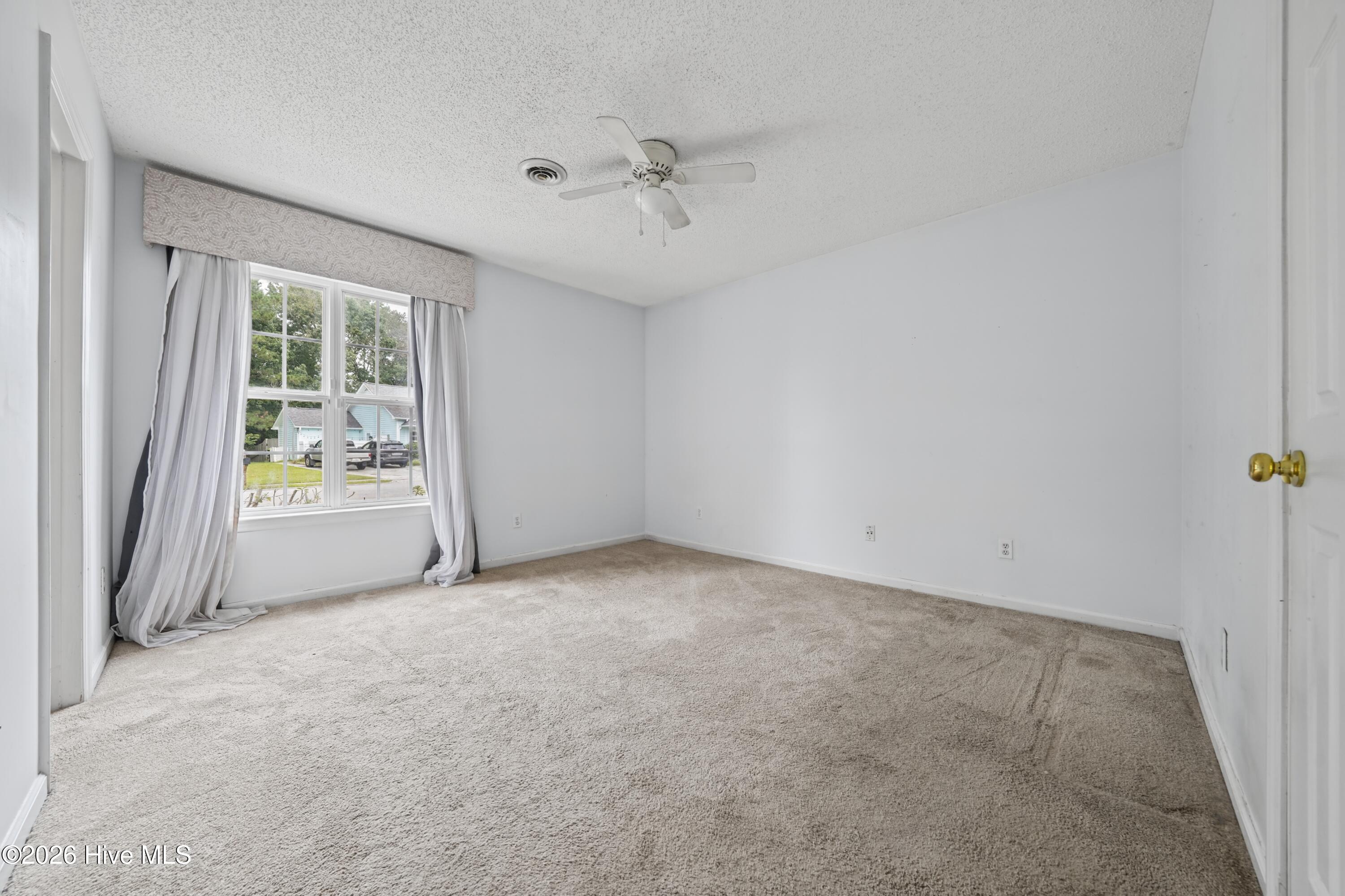2219 Sapling Circle Property Photo 15