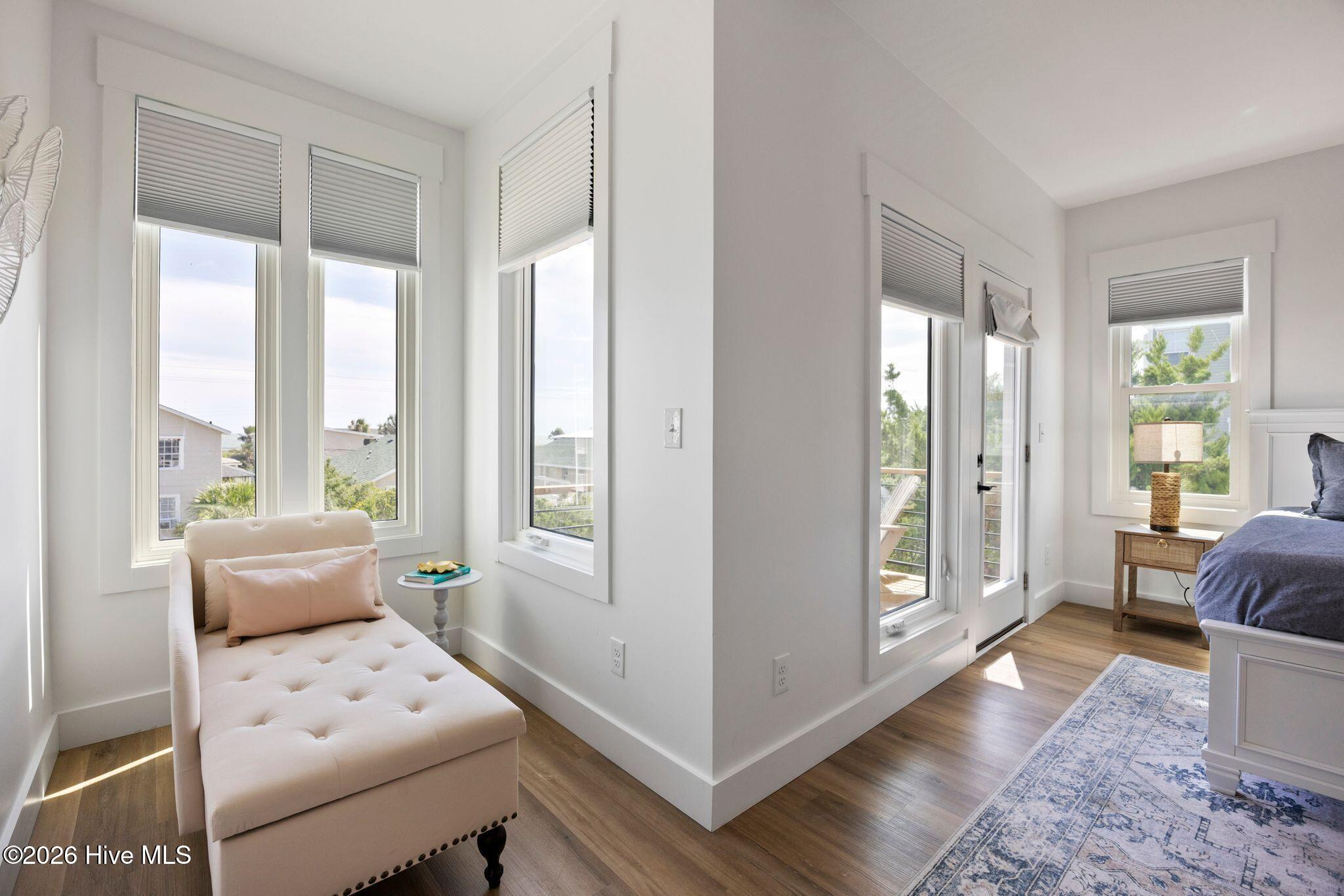 404 Canal Drive 1 Property Photo 21