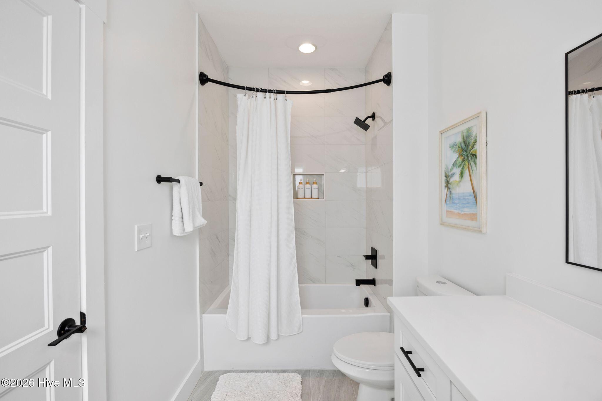 404 Canal Drive 1 Property Photo 50