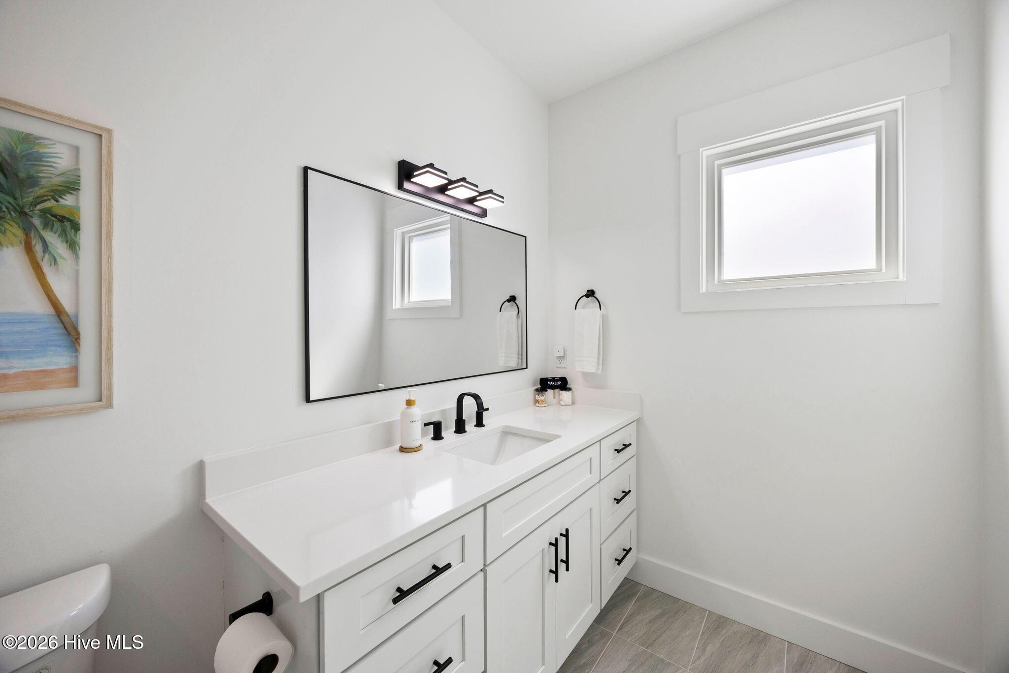 404 Canal Drive 1 Property Photo 51