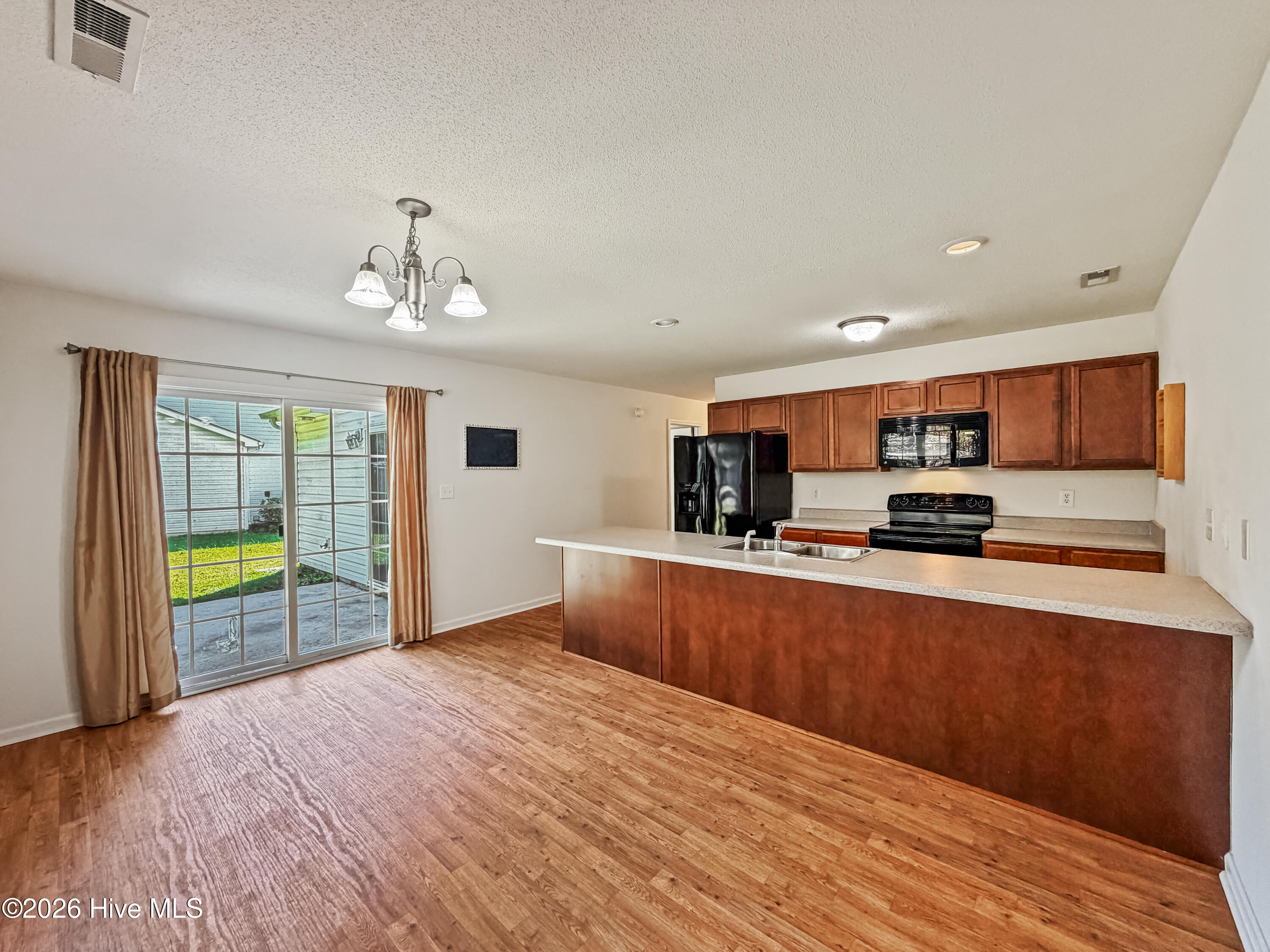164 Kelly Circle Property Photo 8